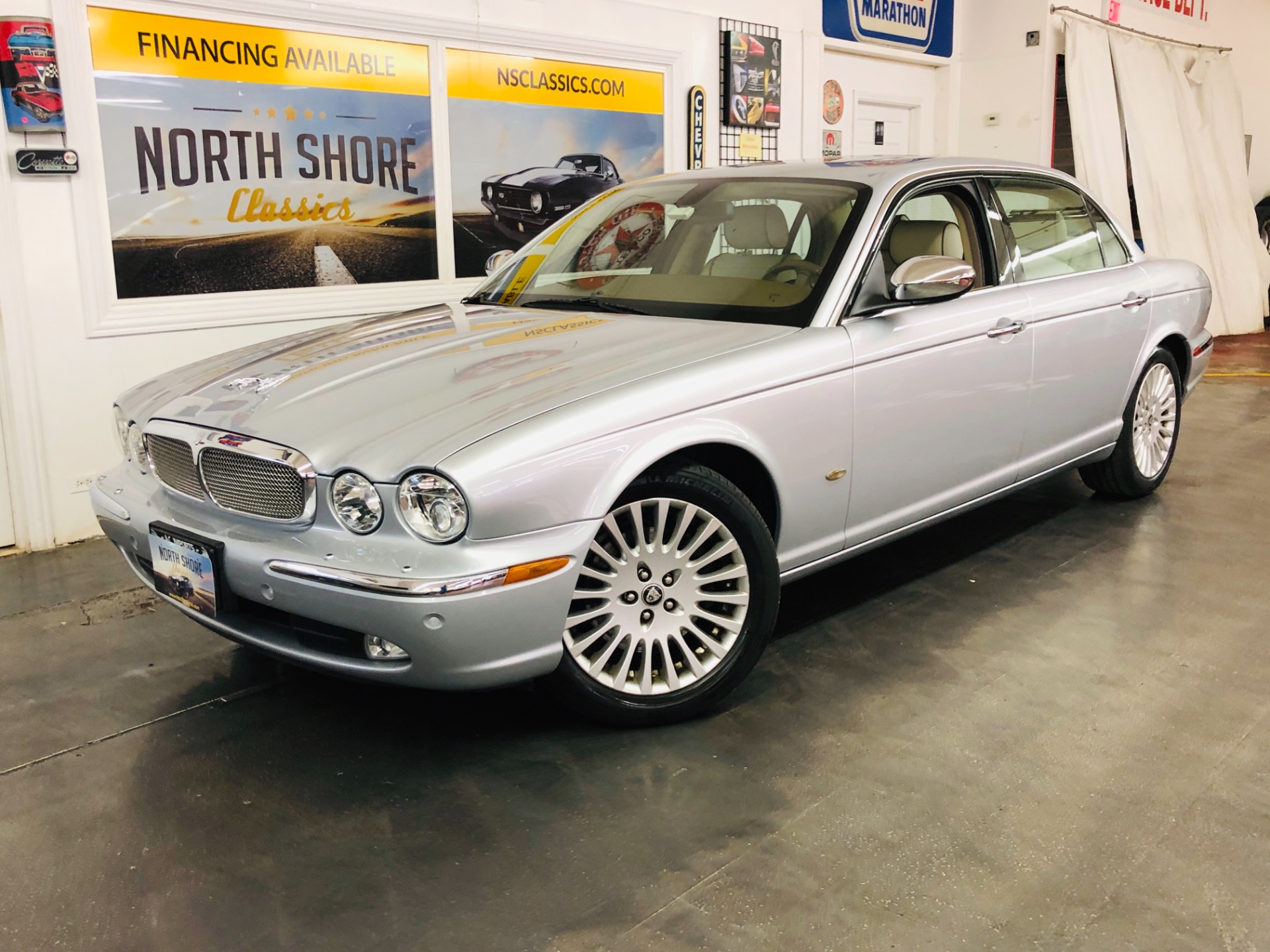 Used 2007 Jaguar XJ-Series Vanden Plas-SEE VIDEO | Mundelein, IL