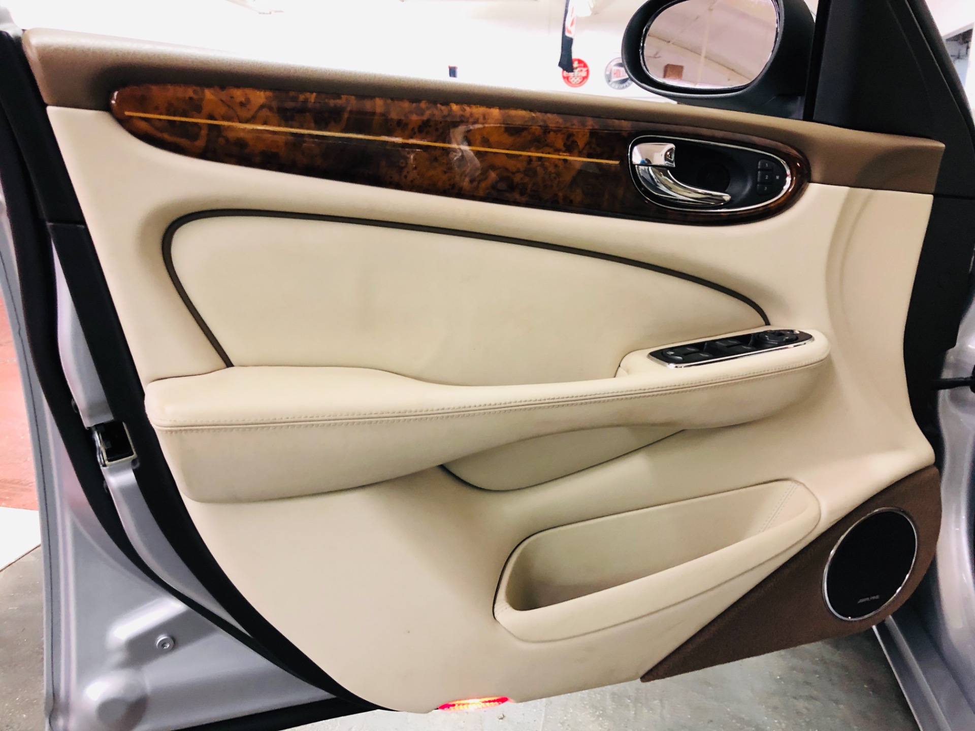 Used 2007 Jaguar XJ-Series Vanden Plas-SEE VIDEO | Mundelein, IL