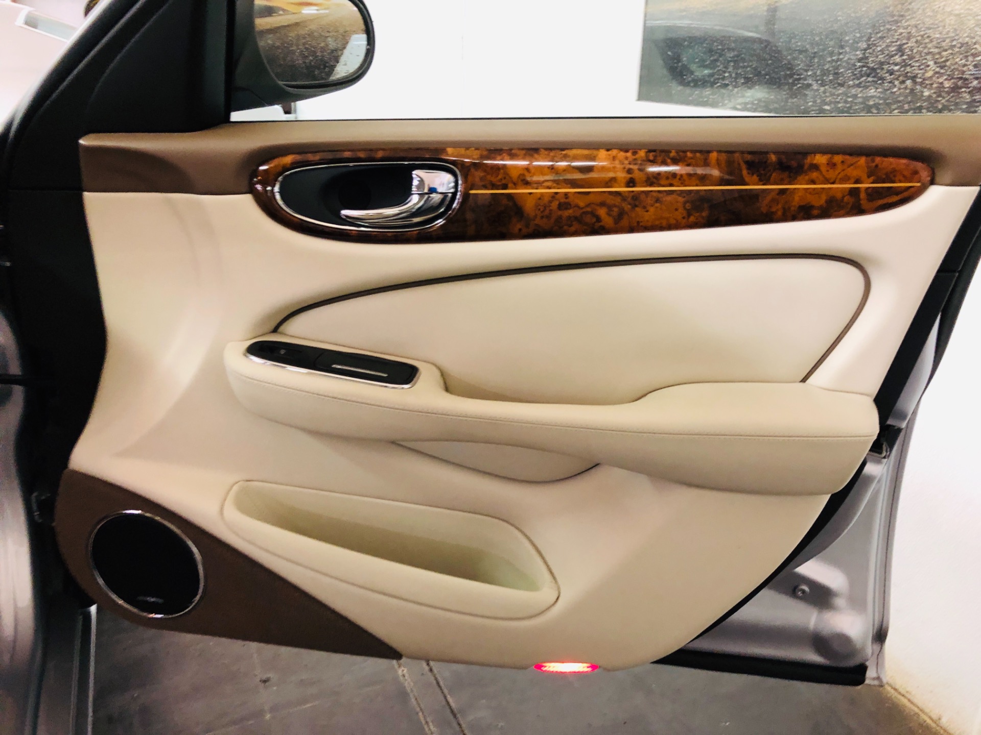 Used 2007 Jaguar XJ-Series Vanden Plas-SEE VIDEO | Mundelein, IL