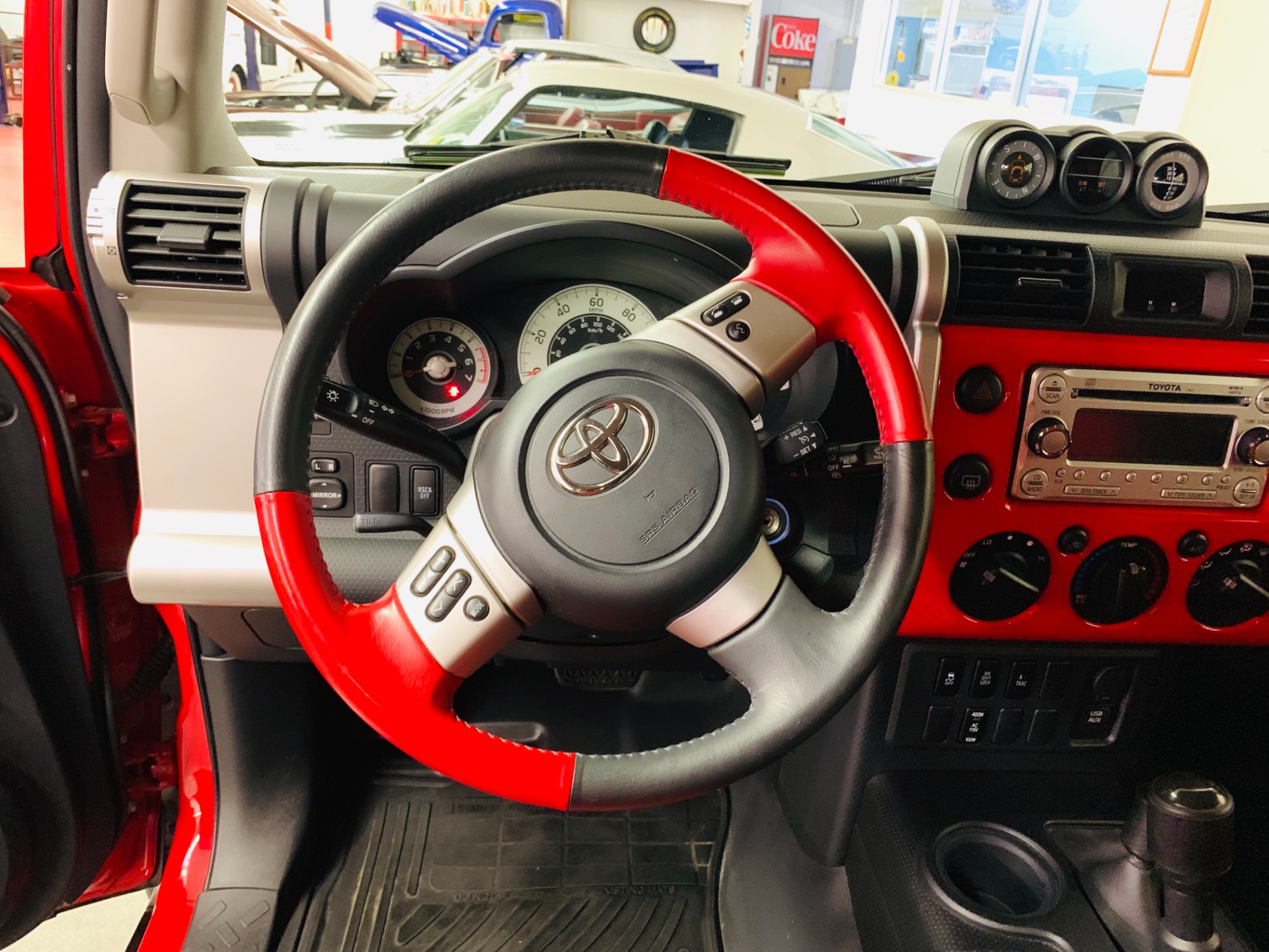 Used 2012 Toyota FJ Cruiser  | Mundelein, IL