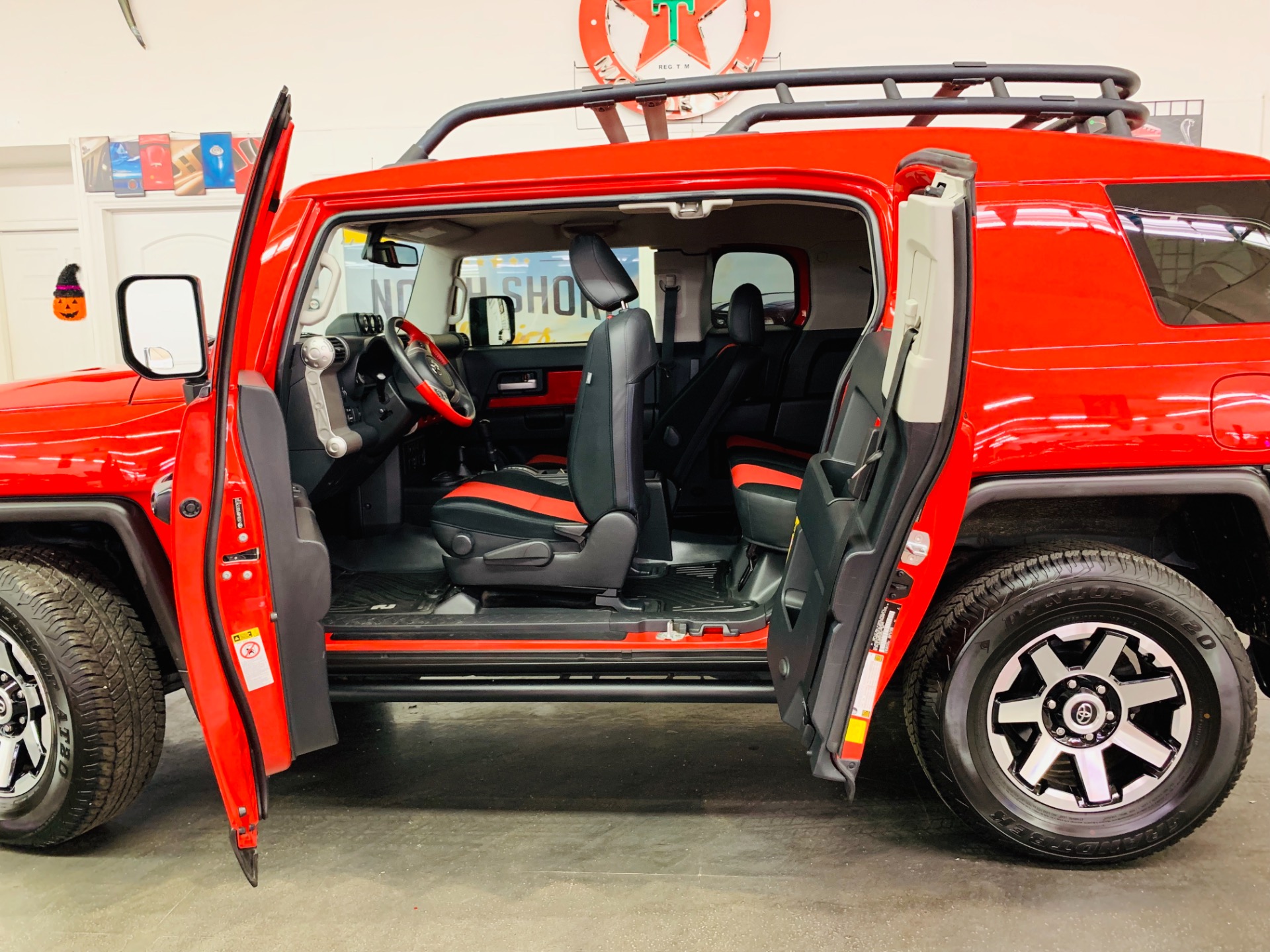 Used 2012 Toyota FJ Cruiser  | Mundelein, IL