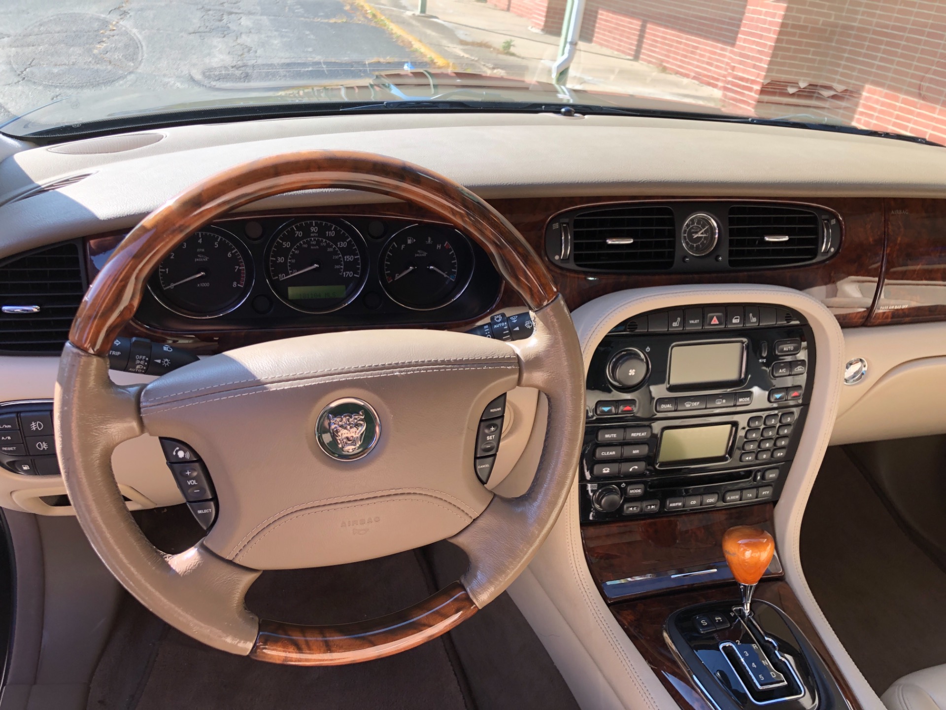 Used 2004 Jaguar XJ-Series XJ8 | Mundelein, IL