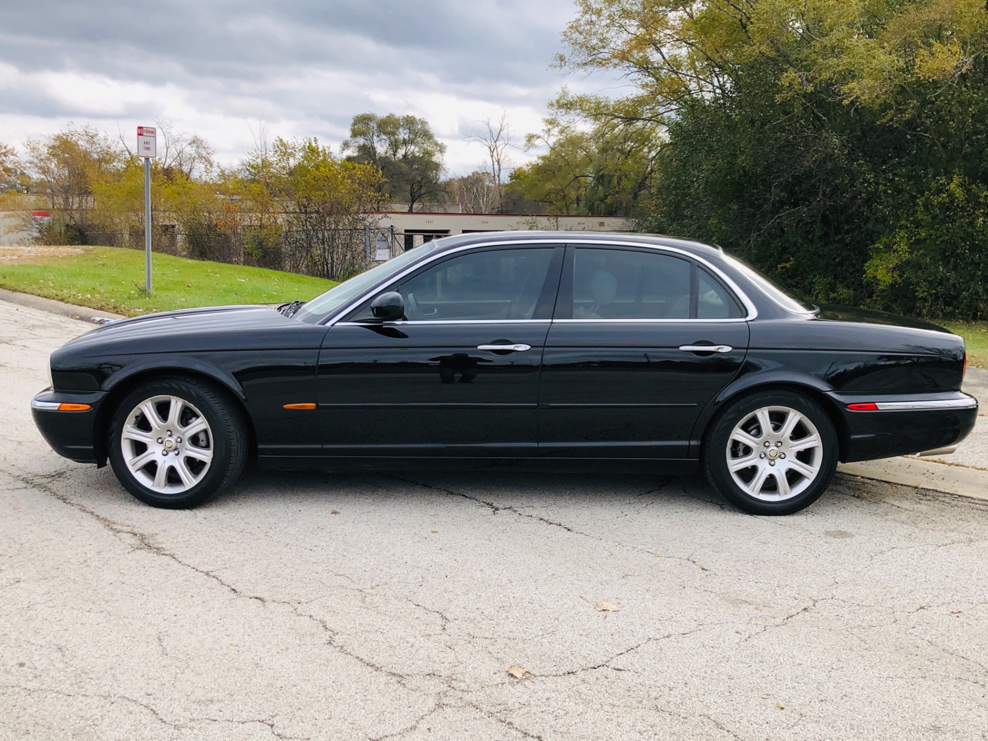Used 2004 Jaguar XJ-Series XJ8 | Mundelein, IL