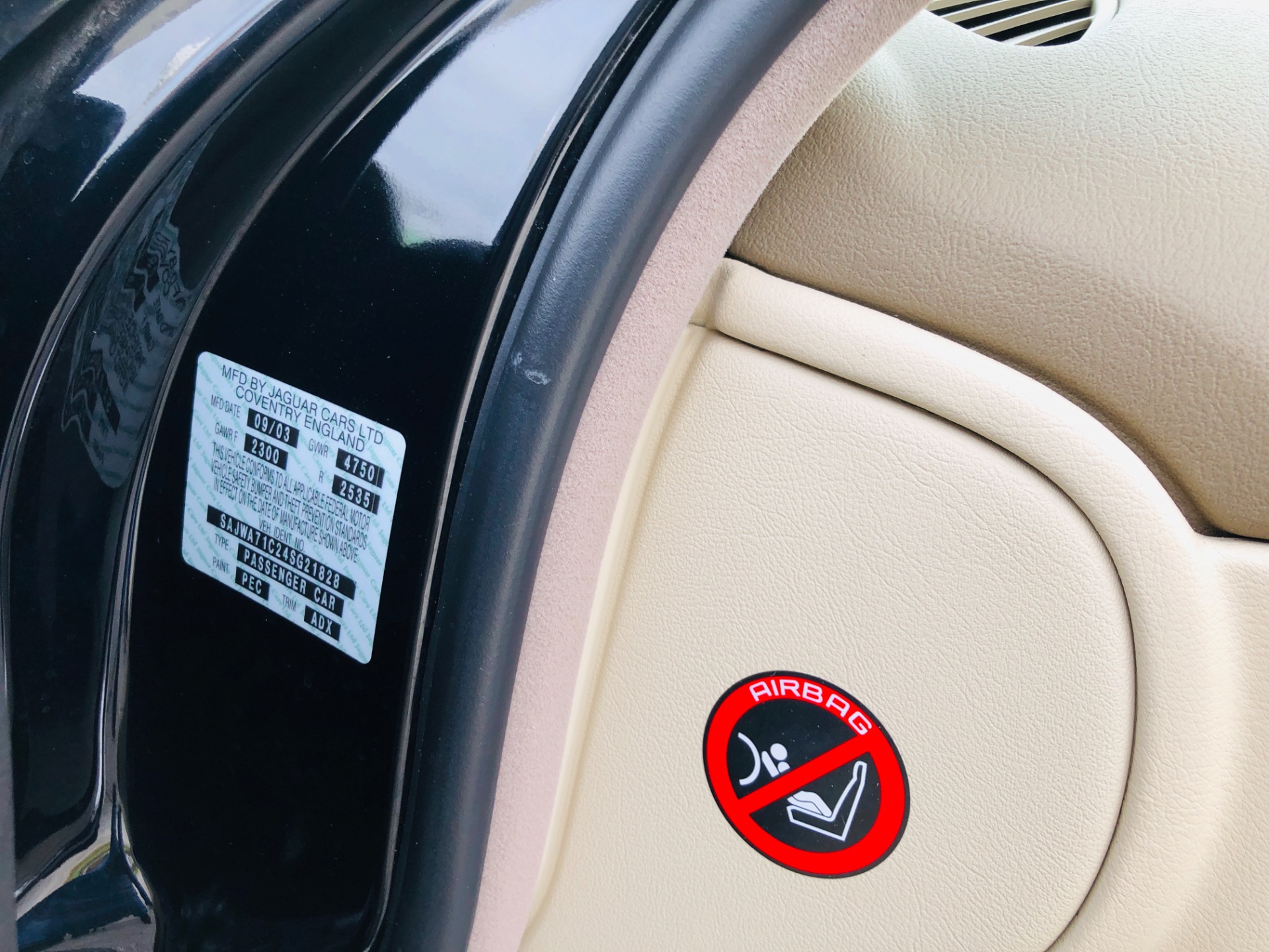Used 2004 Jaguar XJ-Series XJ8 | Mundelein, IL