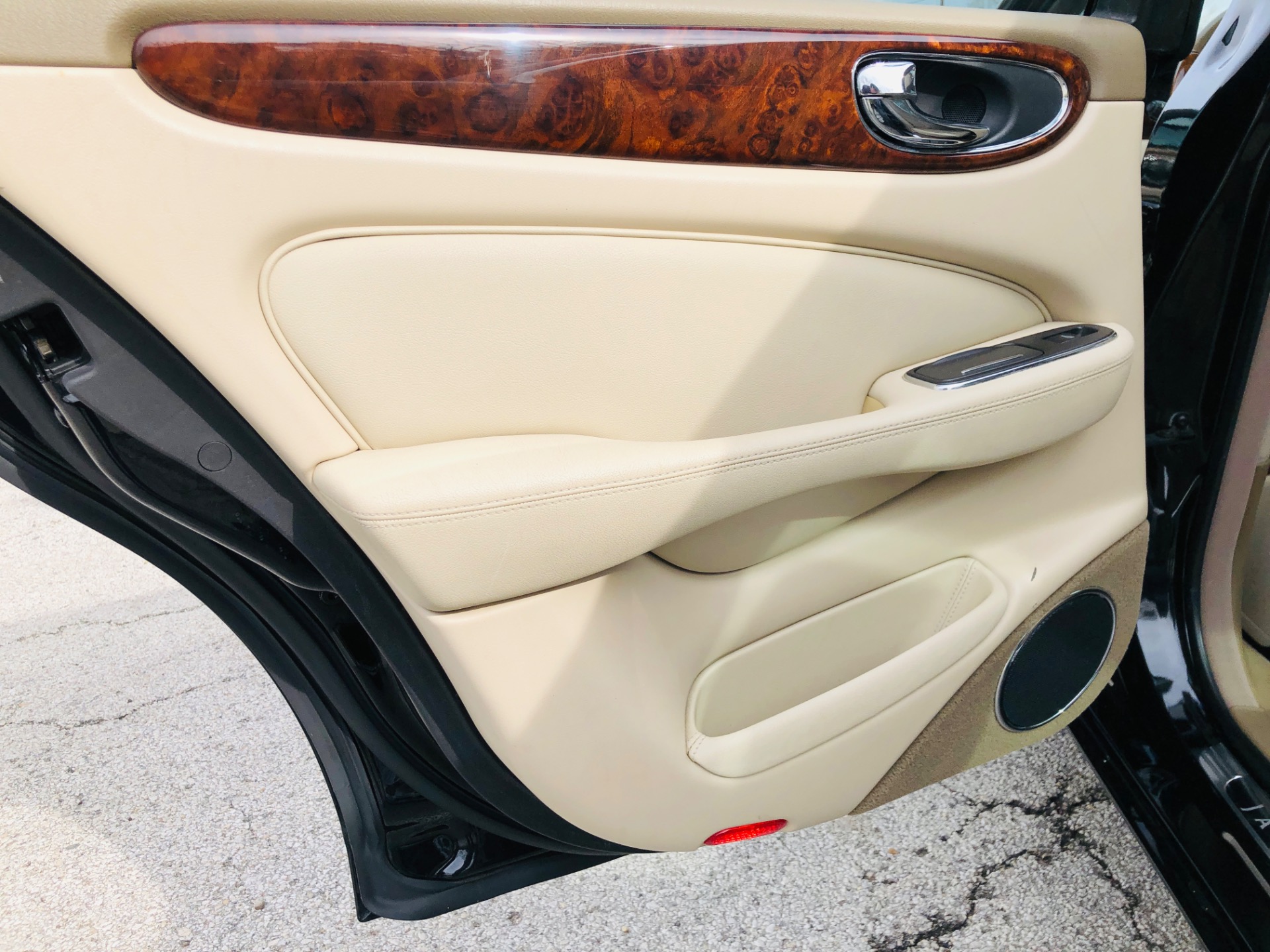 Used 2004 Jaguar XJ-Series XJ8 | Mundelein, IL