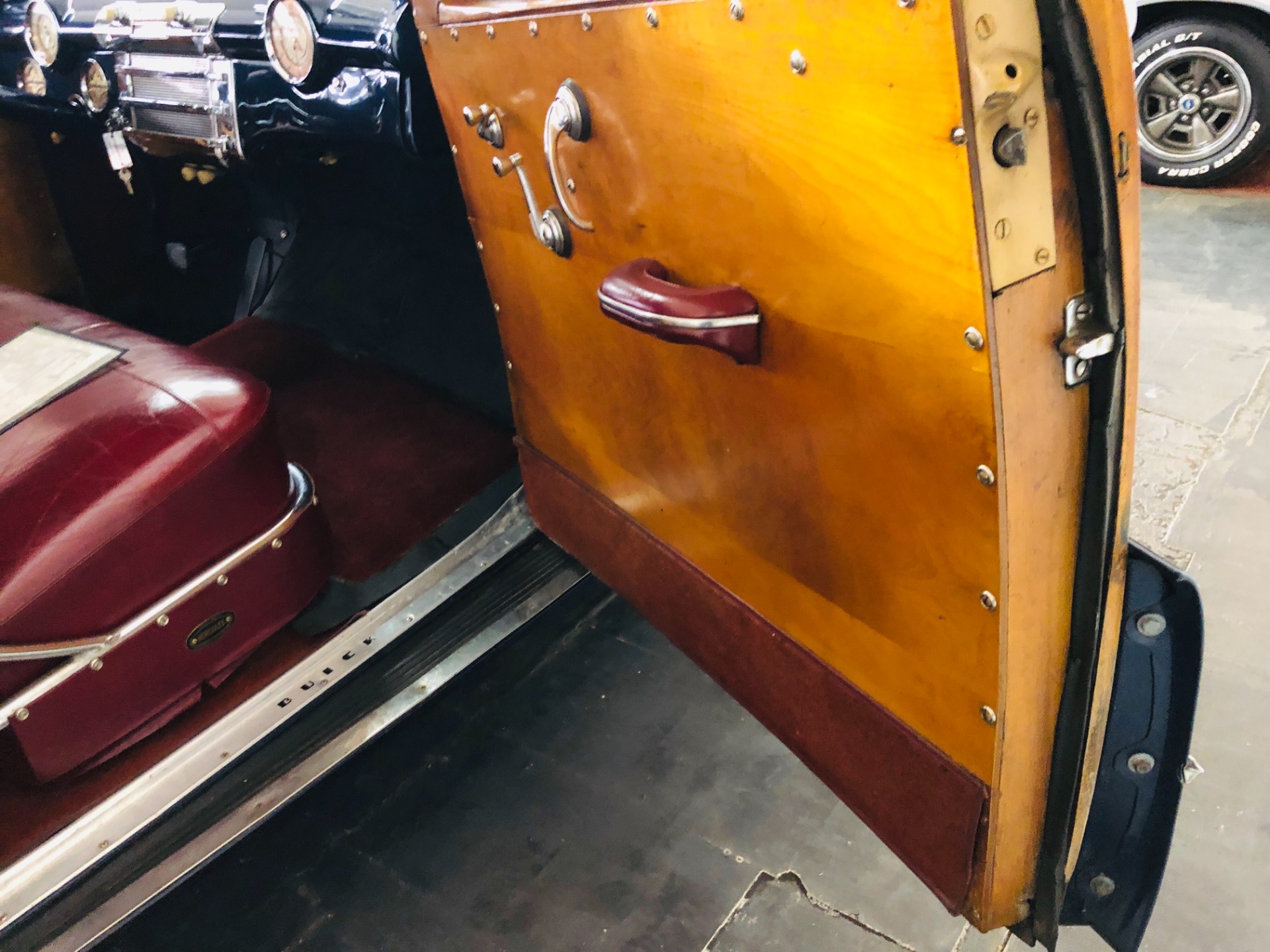 Used 1947 Buick Roadmaster -ESTATE WAGON - SUPER RARE WOODY - MECHANICALLY SOUND - FIREBALL 8 ENGINE | St. Petersburg, FL