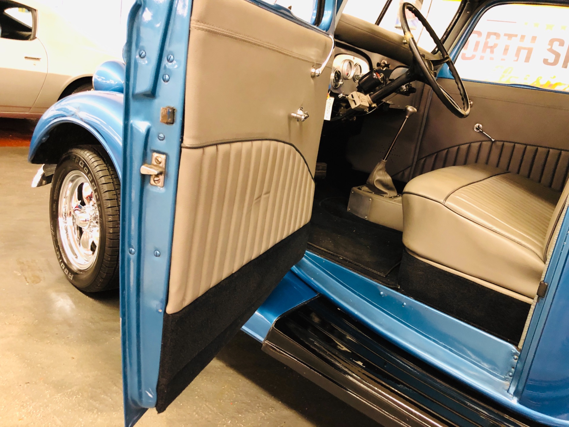 Used 1937 Ford Pickup - HOT ROD TRUCK - 327 V8 - VERY CLEAN BODY - NICE PAINT - SEE VIDEO | Mundelein, IL