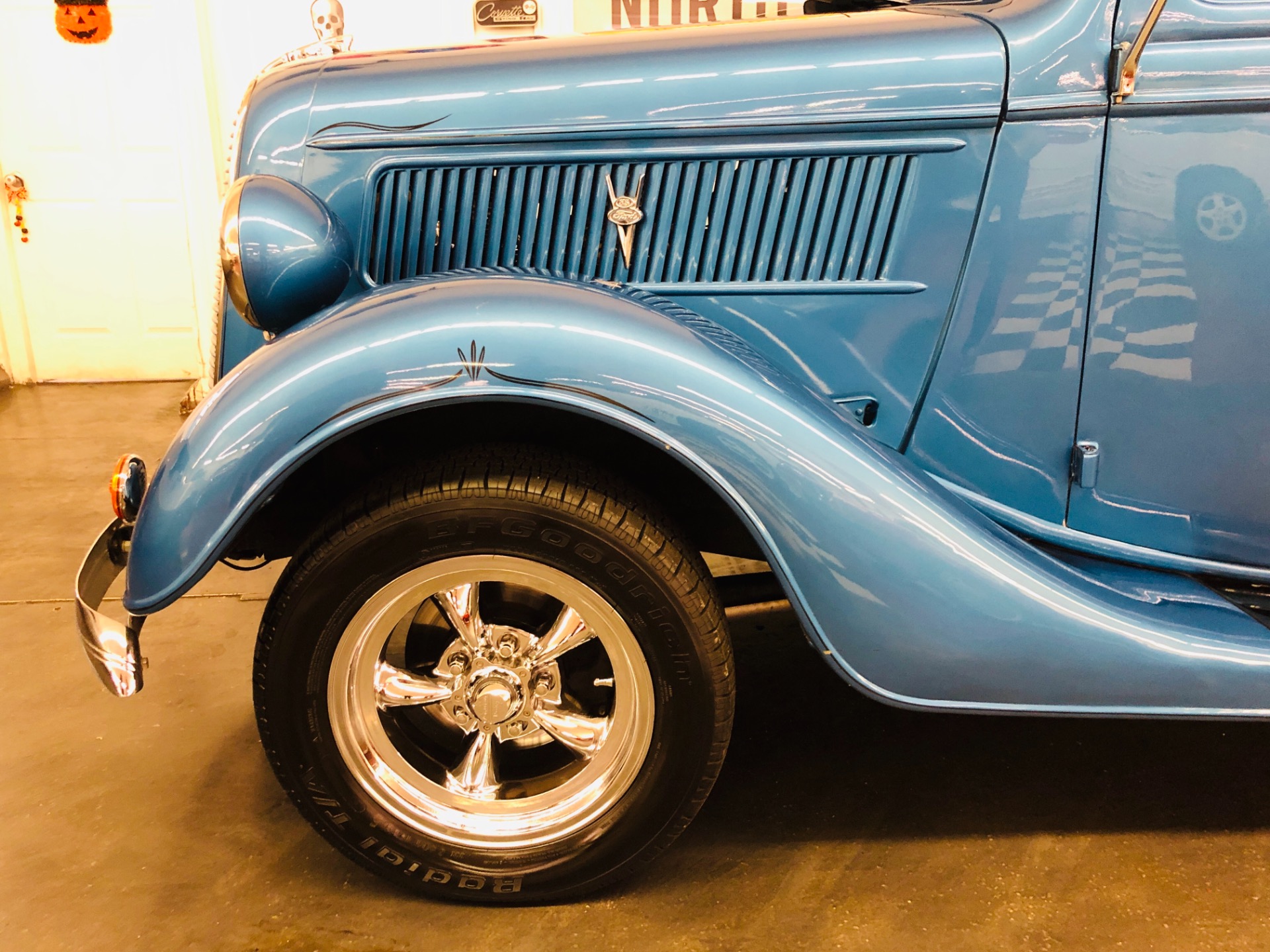 Used 1937 Ford Pickup - HOT ROD TRUCK - 327 V8 - VERY CLEAN BODY - NICE PAINT - SEE VIDEO | Mundelein, IL