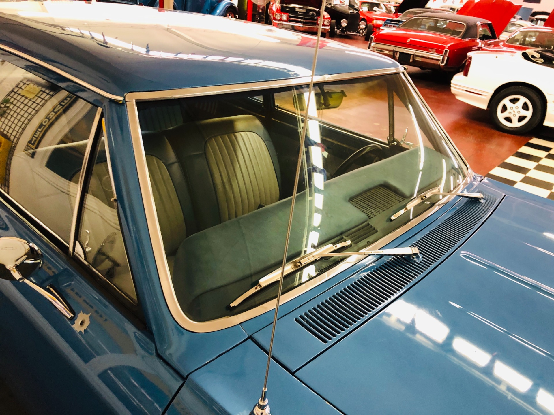 Used 1966 Chevrolet Chevelle - 300 DELUXE SEDAN - 350 V8 ENGINE - SEE VIDEO | Mundelein, IL