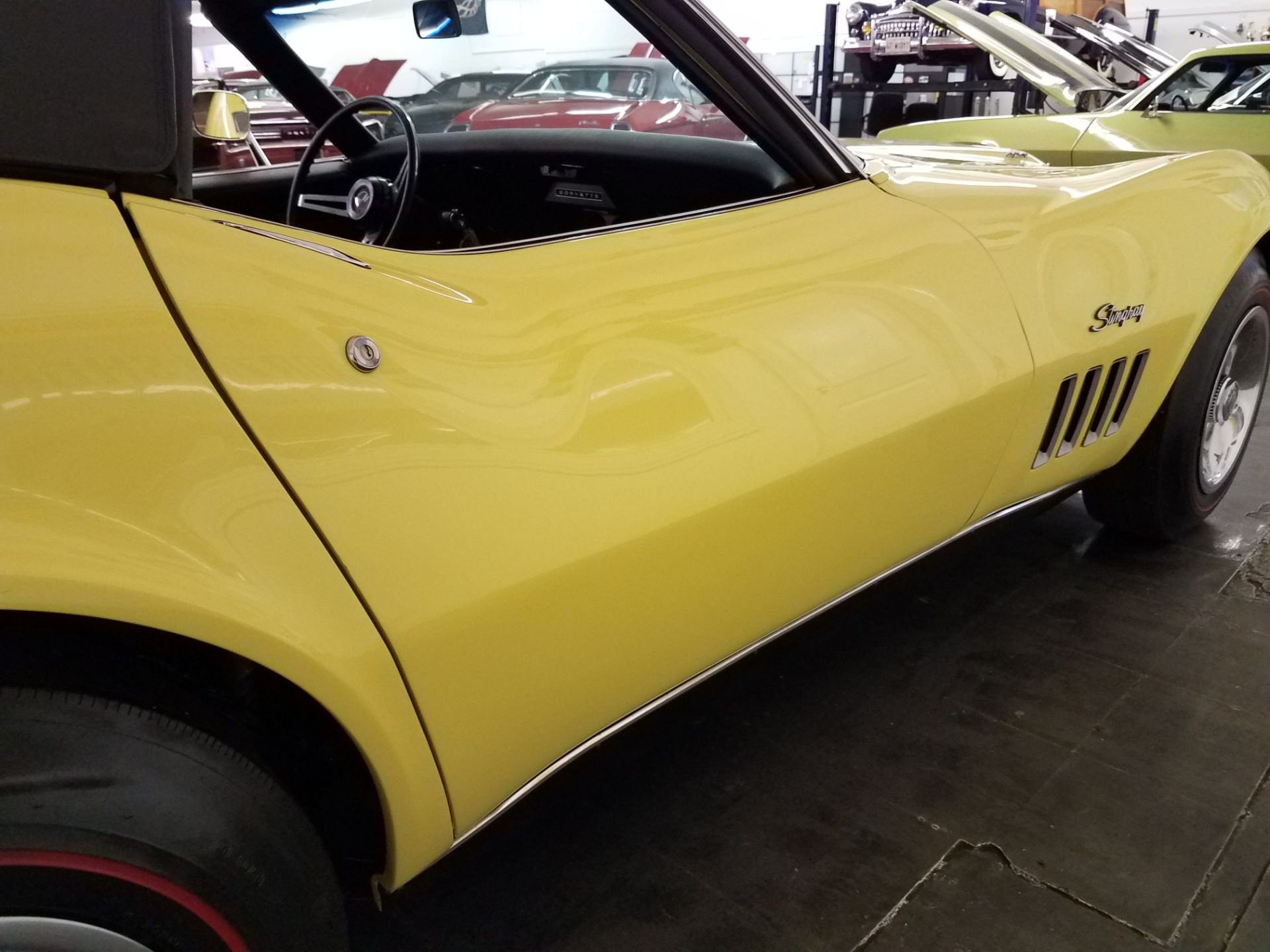 Used 1969 Chevrolet Corvette - L68 TRI-POWER - 427 400HP - NUMBERS MATCHING - NUT AND BOLT RESTORATION - | Mundelein, IL