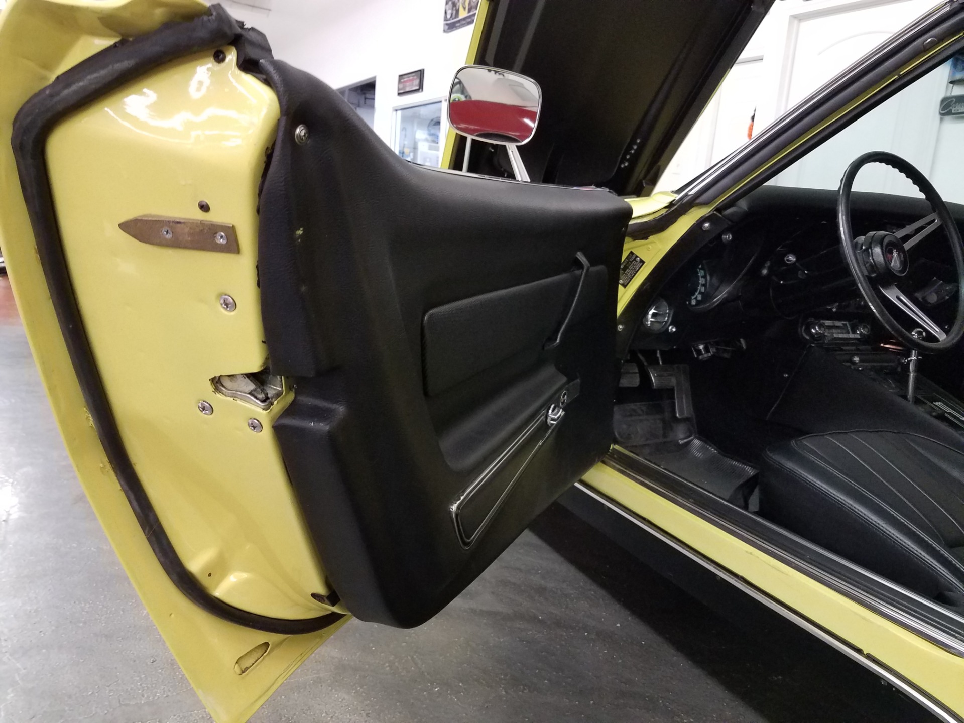 Used 1969 Chevrolet Corvette - L68 TRI-POWER - 427 400HP - NUMBERS MATCHING - NUT AND BOLT RESTORATION - | Mundelein, IL