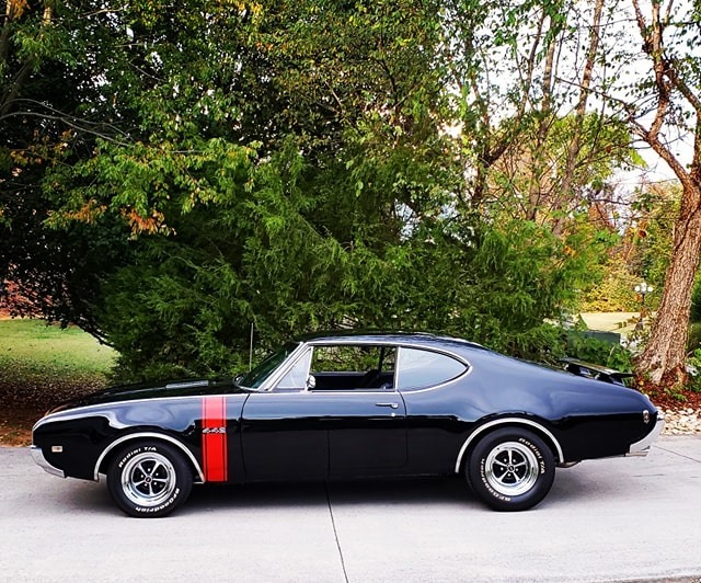 Used 1968 Oldsmobile Cutlass 442 Holiday Sport Coupe | Mundelein, IL