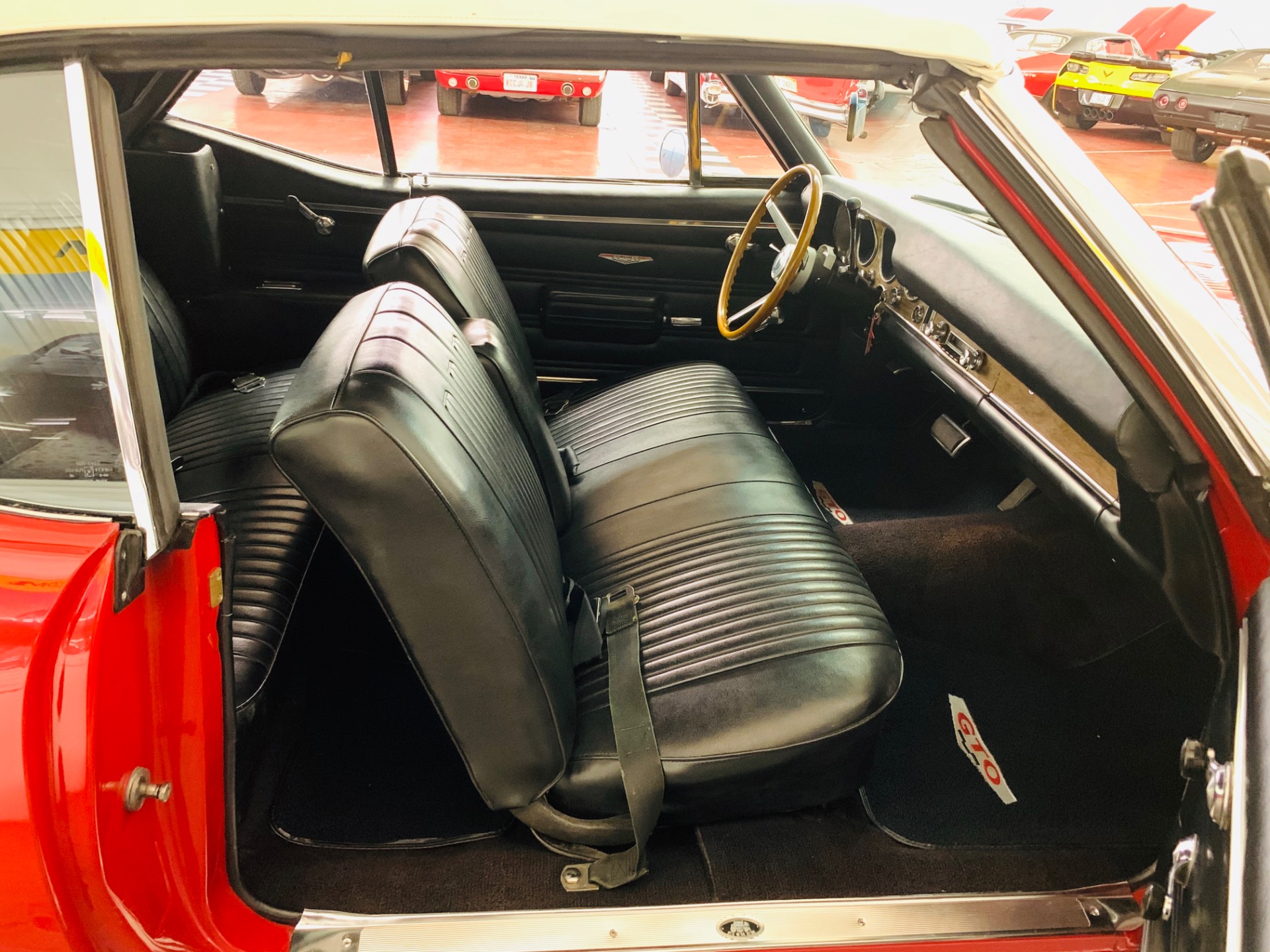 Used 1968 Pontiac GTO - 242 VIN - POWER CONVERTIBLE TOP - 428 ENGINE - | Mundelein, IL