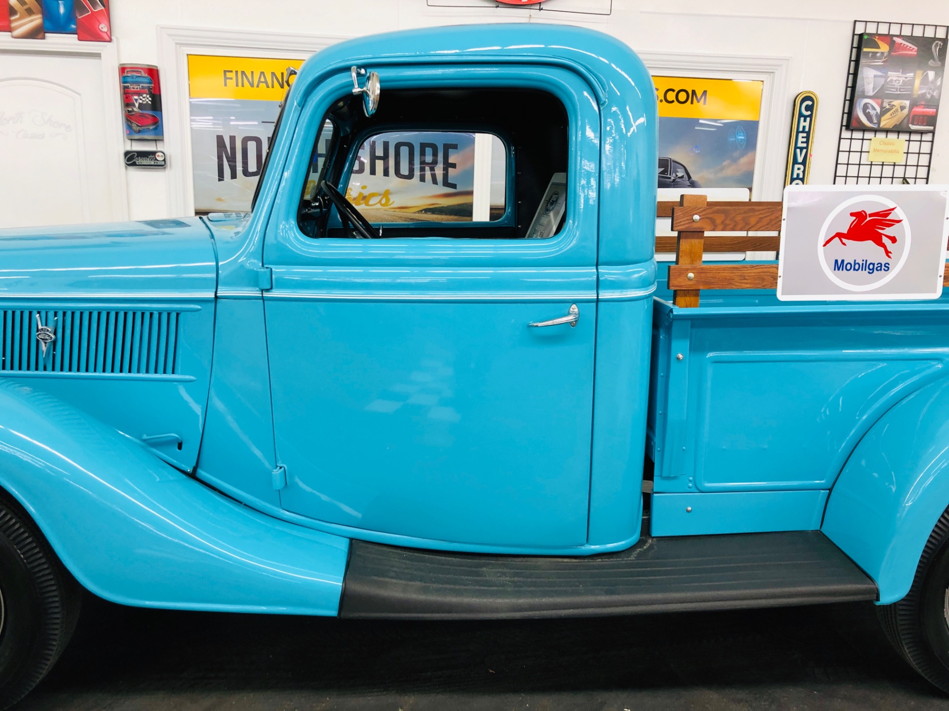 Used 1937 Ford Pickup -PRICE DROP - 350 SBC ENGINE - SUPER CLEAN BODY AND PAINT - VINTAGE TRUCK - | Mundelein, IL