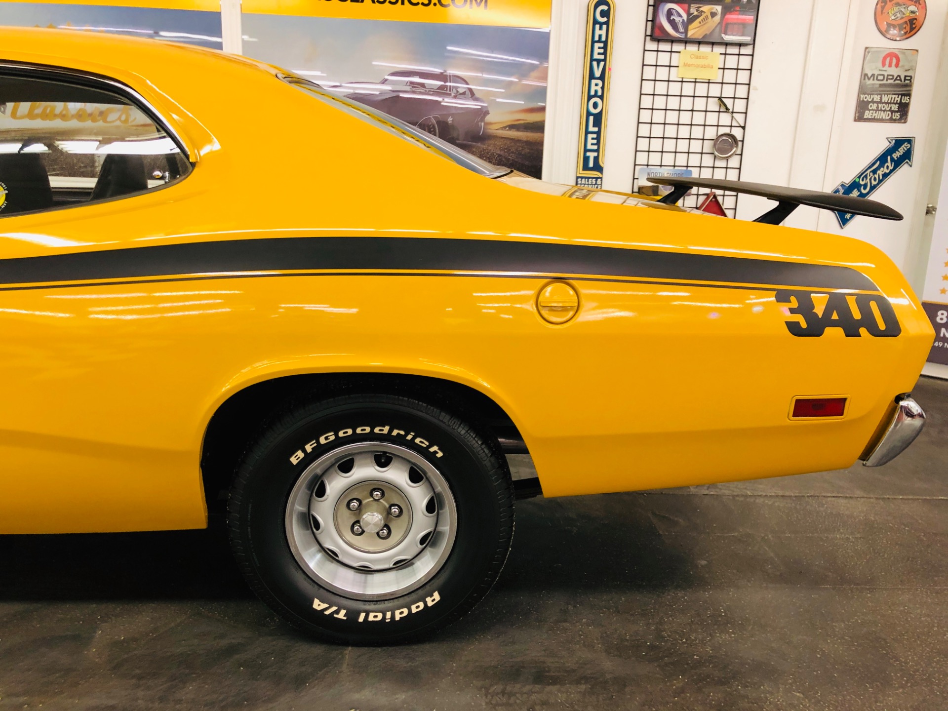 Used 1971 Plymouth Duster - 340 ENGINE - 4 SPEED MANUAL - SUPER CLEAN BODY - SEE VIDEO | Mundelein, IL
