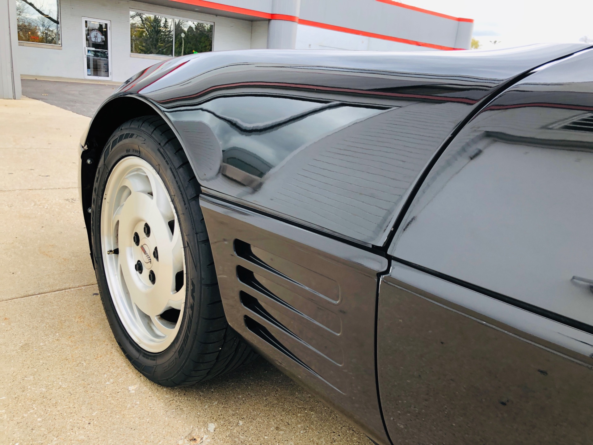 Used 1993 Chevrolet Corvette - SUPER CLEAN - LOW MILES - MANUAL TRANS - | Mundelein, IL