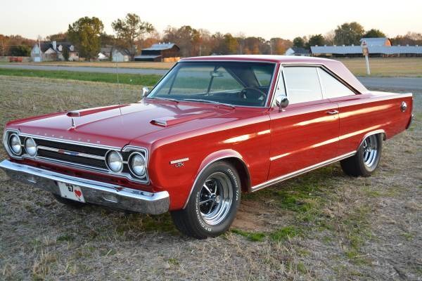 Used 1967 Plymouth GTX - 440 SCAT PACK - 4 SPEED - | Mundelein, IL