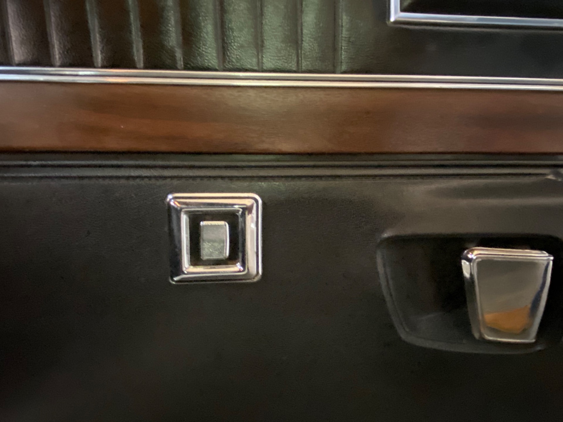 Used 1973 Dodge Charger - SE BROUGHAM - FACTORY A/C - 400 ENGINE - SEE VIDEO | Mundelein, IL