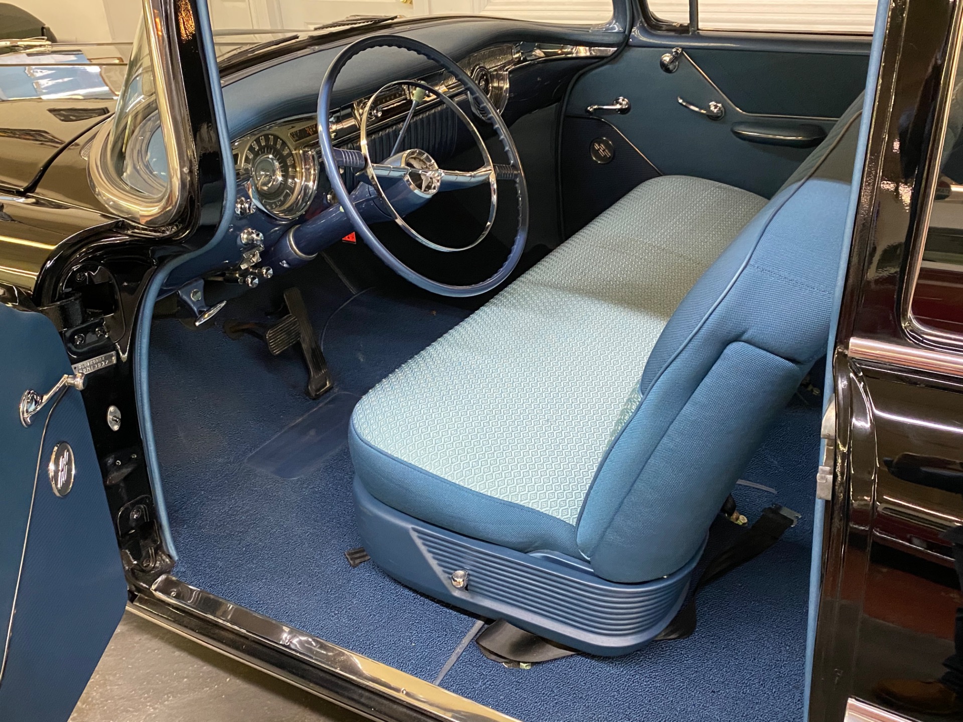 Used 1955 Oldsmobile 88 - HIGH QUALITY RESTORATION - 324 V8 - AUTO TRANS - SEE VIDEO | Mundelein, IL