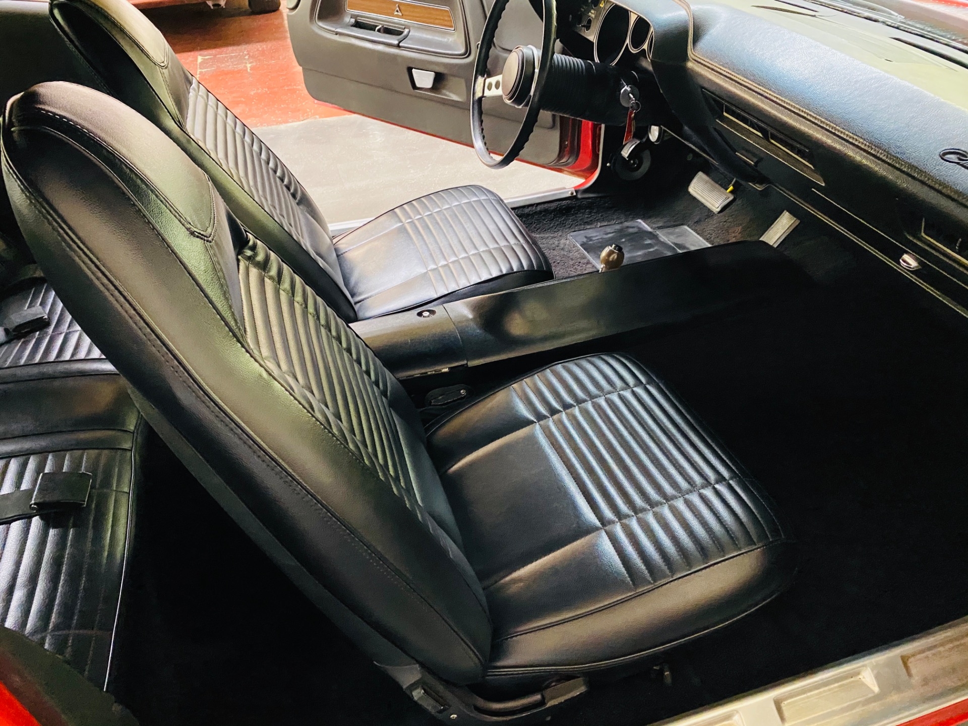 Used 1970 Dodge Challenger - PRICE DROP - 340 ENGINE - SUPER CLEAN - SEE VIDEO | Mundelein, IL