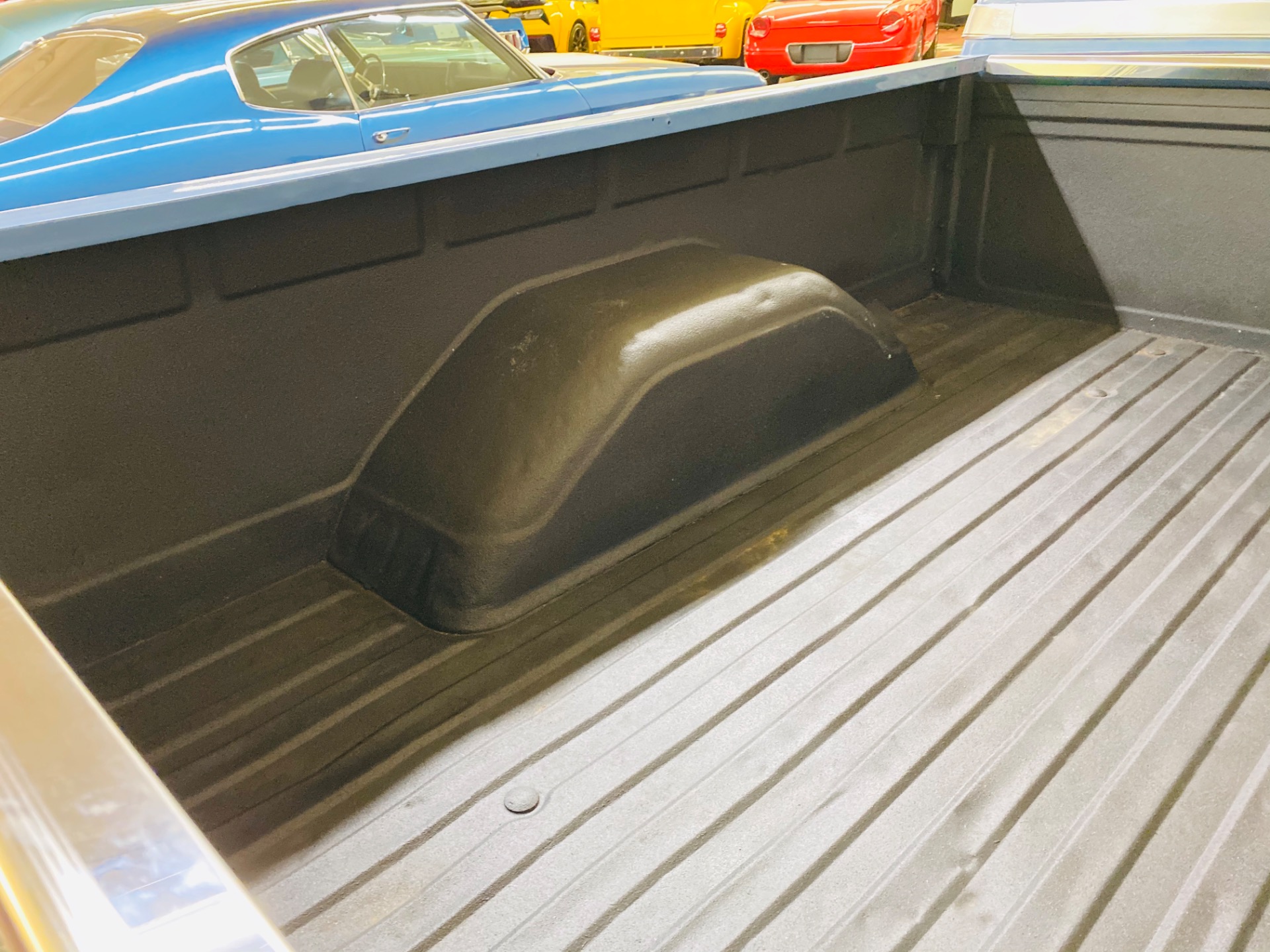 Used 1984 Chevrolet Pickup -C10 SILVERADO - NEW PAINT - NEW A/C SYSTEM - | Mundelein, IL