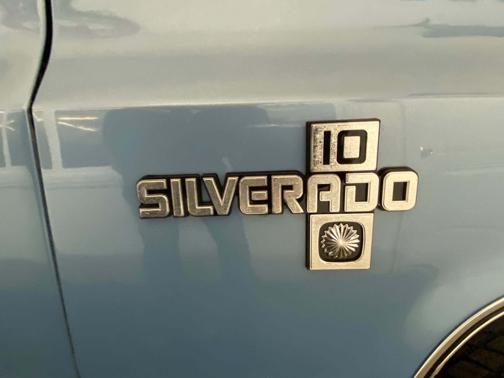Used 1984 Chevrolet Pickup -C10 SILVERADO - NEW PAINT - NEW A/C SYSTEM - | Mundelein, IL