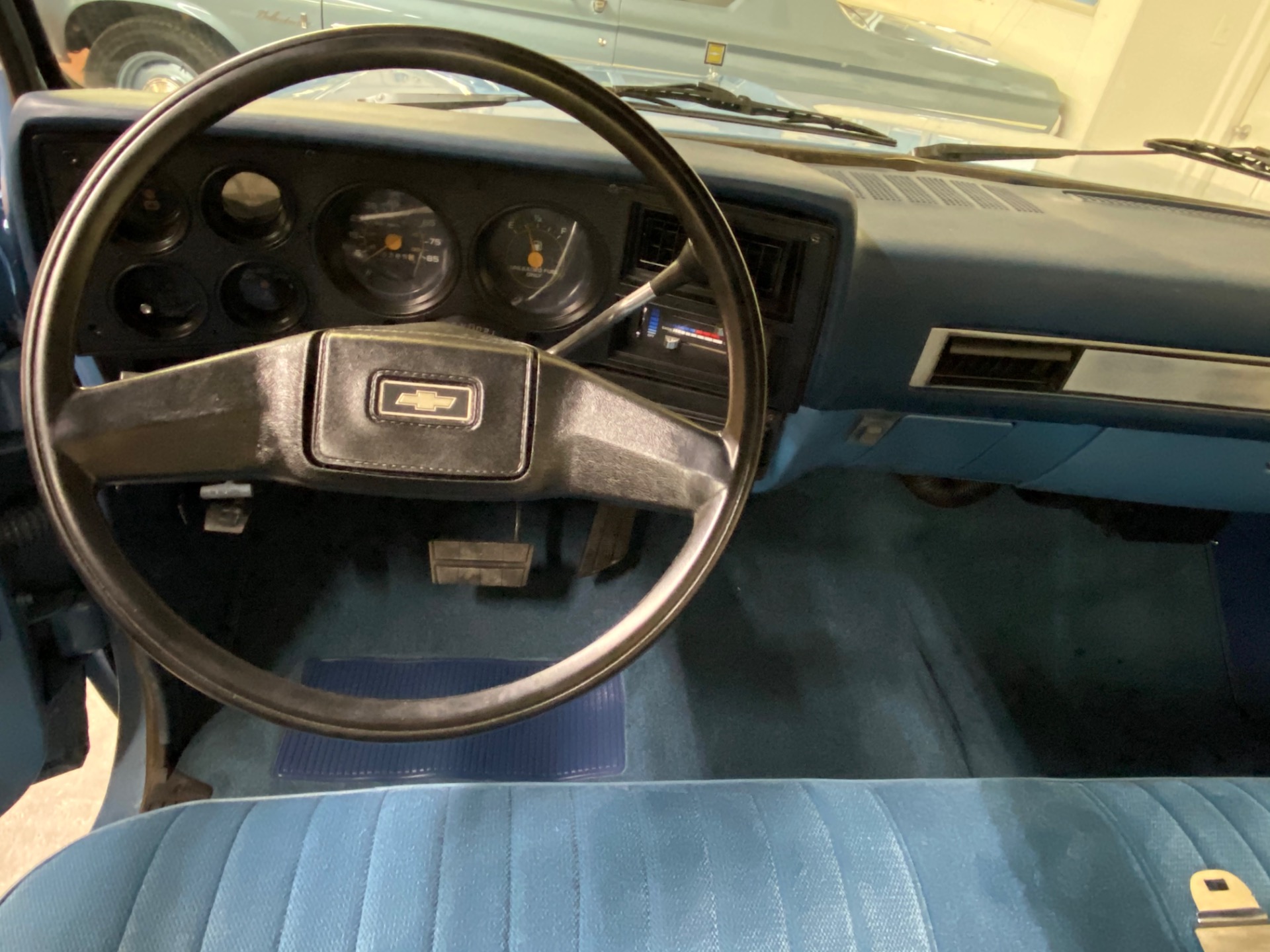 Used 1984 Chevrolet Pickup -C10 SILVERADO - NEW PAINT - NEW A/C SYSTEM - | Mundelein, IL