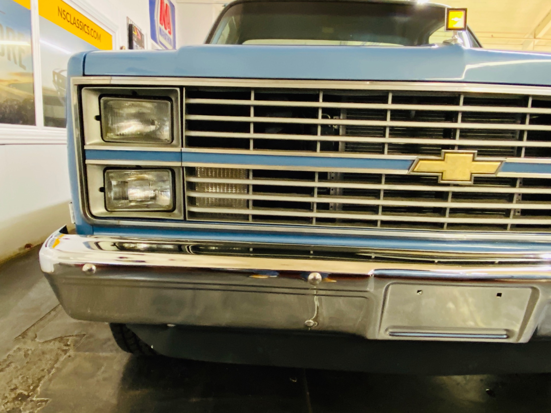 Used 1984 Chevrolet Pickup -C10 SILVERADO - NEW PAINT - NEW A/C SYSTEM - | Mundelein, IL