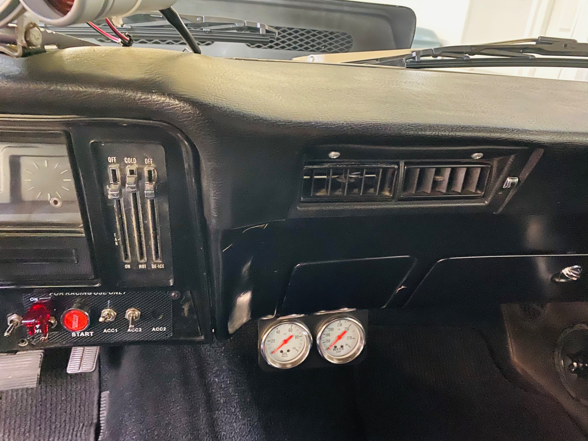 Used 1970 Chevrolet Nova - 454 BIG BLOCK - 4 SPEED MANUAL - VERY CLEAN - SEE VIDEO | Mundelein, IL