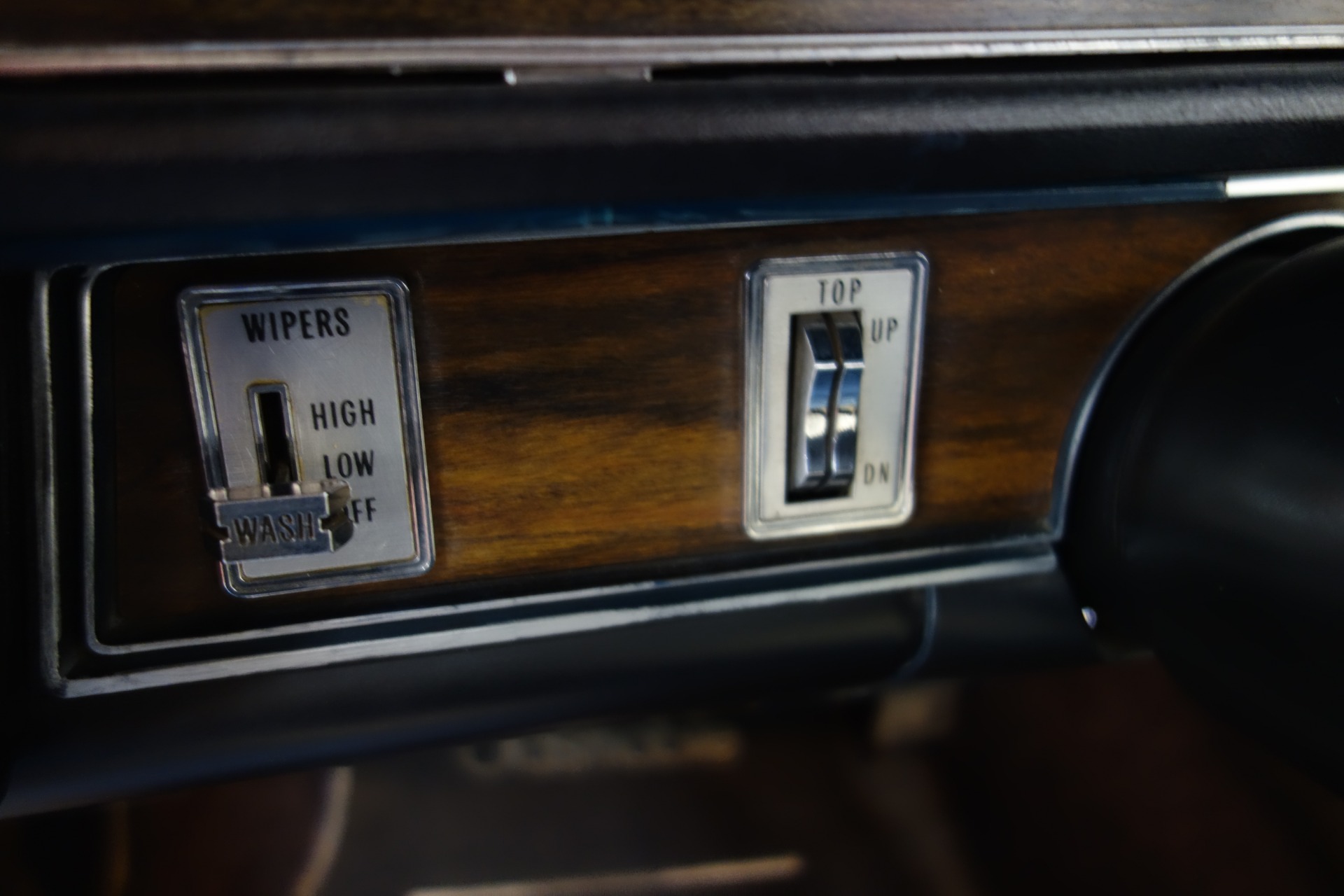 Used 1971 Oldsmobile Cutlass - CONVERTIBLE - 350 ROCKET - POWER OPTIONS - SEE VIDEO | Mundelein, IL