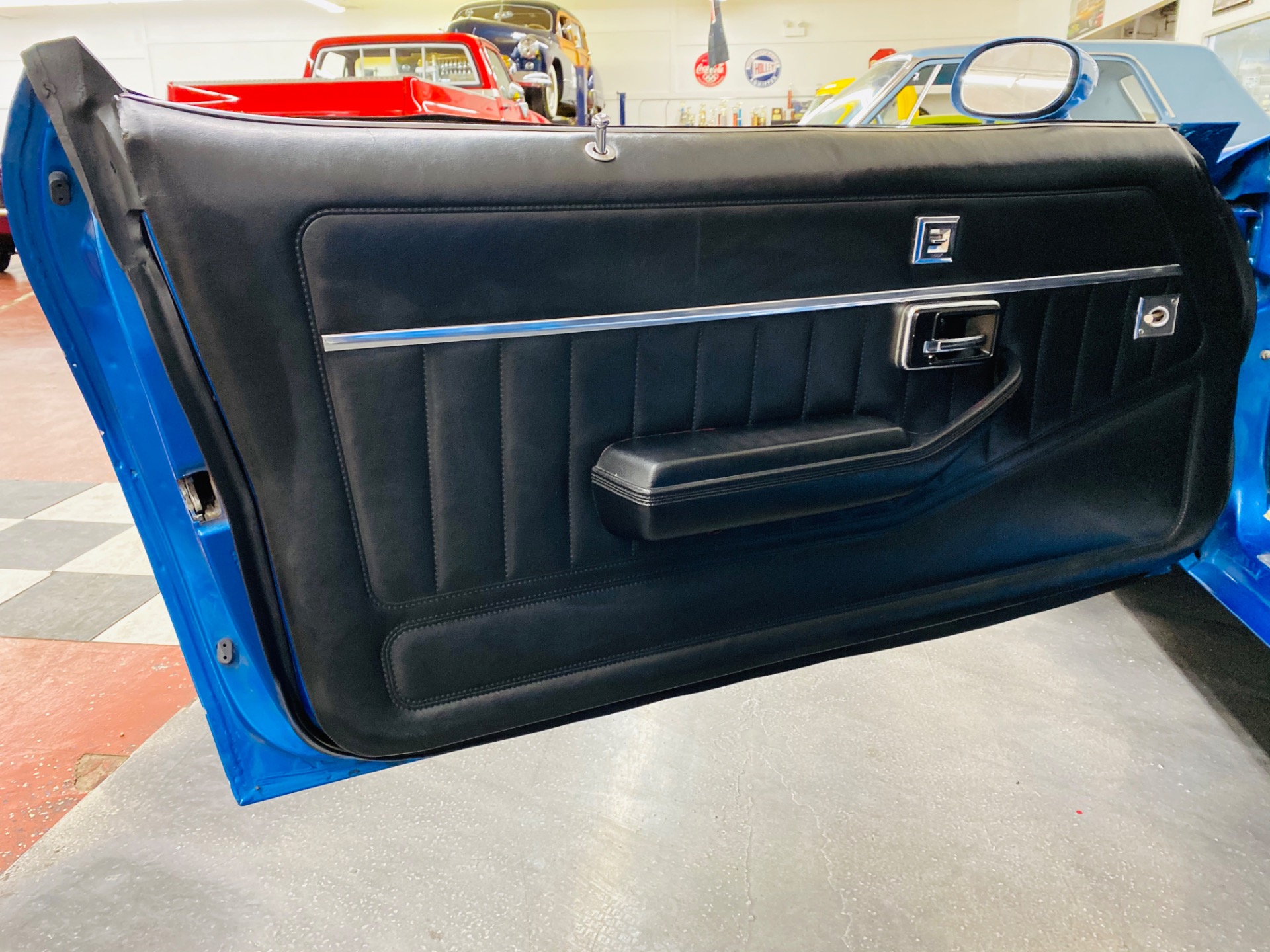 Used 1978 Pontiac Trans Am - 6.6L ENGINE - BRIGHT BLUE - SEE VIDEO | Mundelein, IL