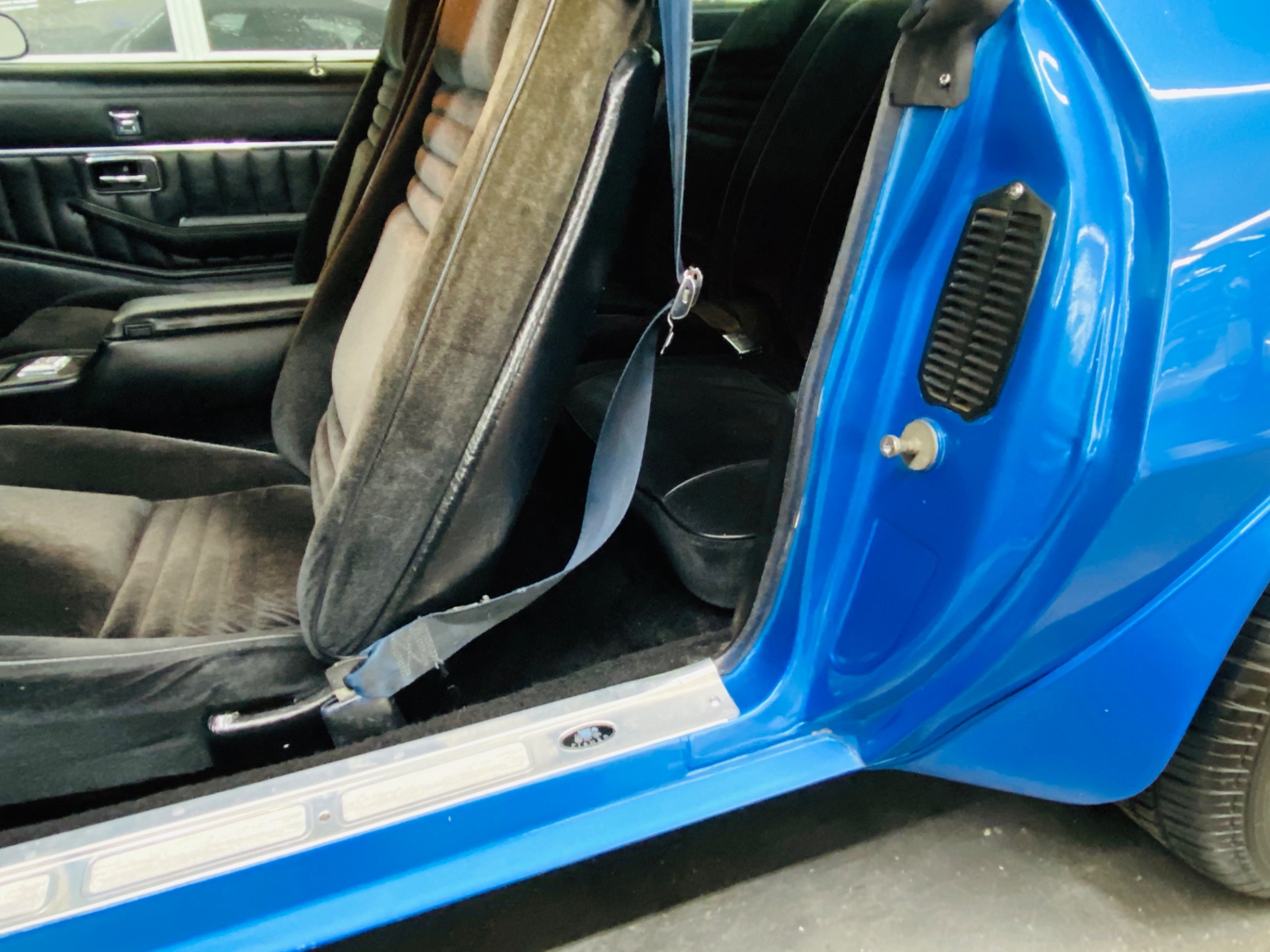 Used 1978 Pontiac Trans Am - 6.6L ENGINE - BRIGHT BLUE - SEE VIDEO | Mundelein, IL