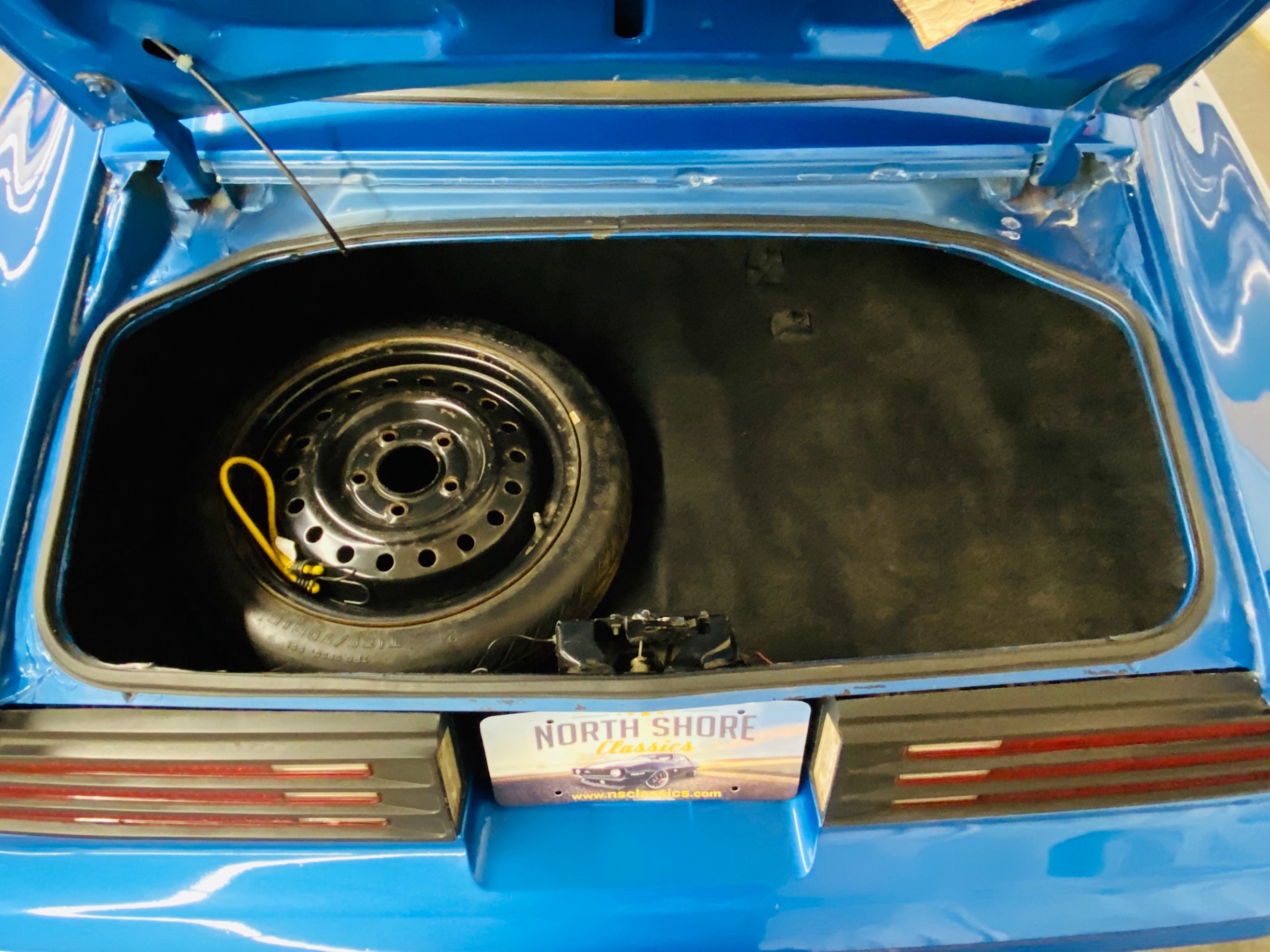 Used 1978 Pontiac Trans Am - 6.6L ENGINE - BRIGHT BLUE - SEE VIDEO | Mundelein, IL