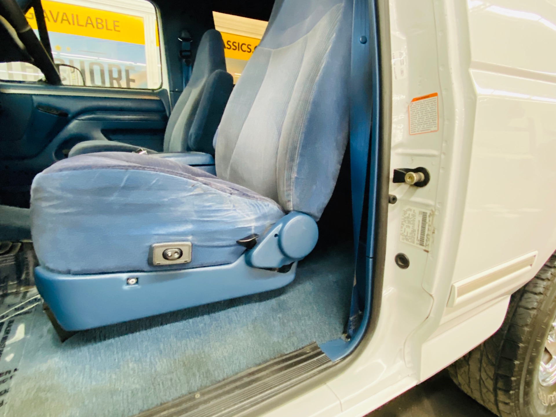 Used 1994 Ford Bronco -XLT 4X4 - 5.8L ENGINE - 2 OWNER VEHICLE - SEE VIDEO | Mundelein, IL