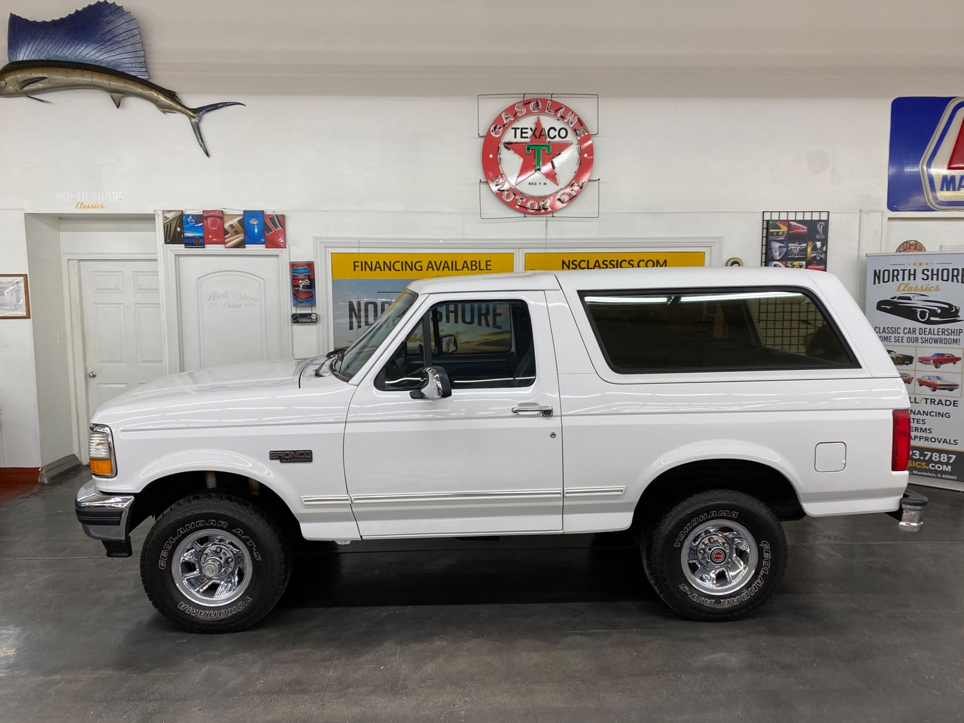 Used 1994 Ford Bronco -XLT 4X4 - 5.8L ENGINE - 2 OWNER VEHICLE - SEE VIDEO | Mundelein, IL