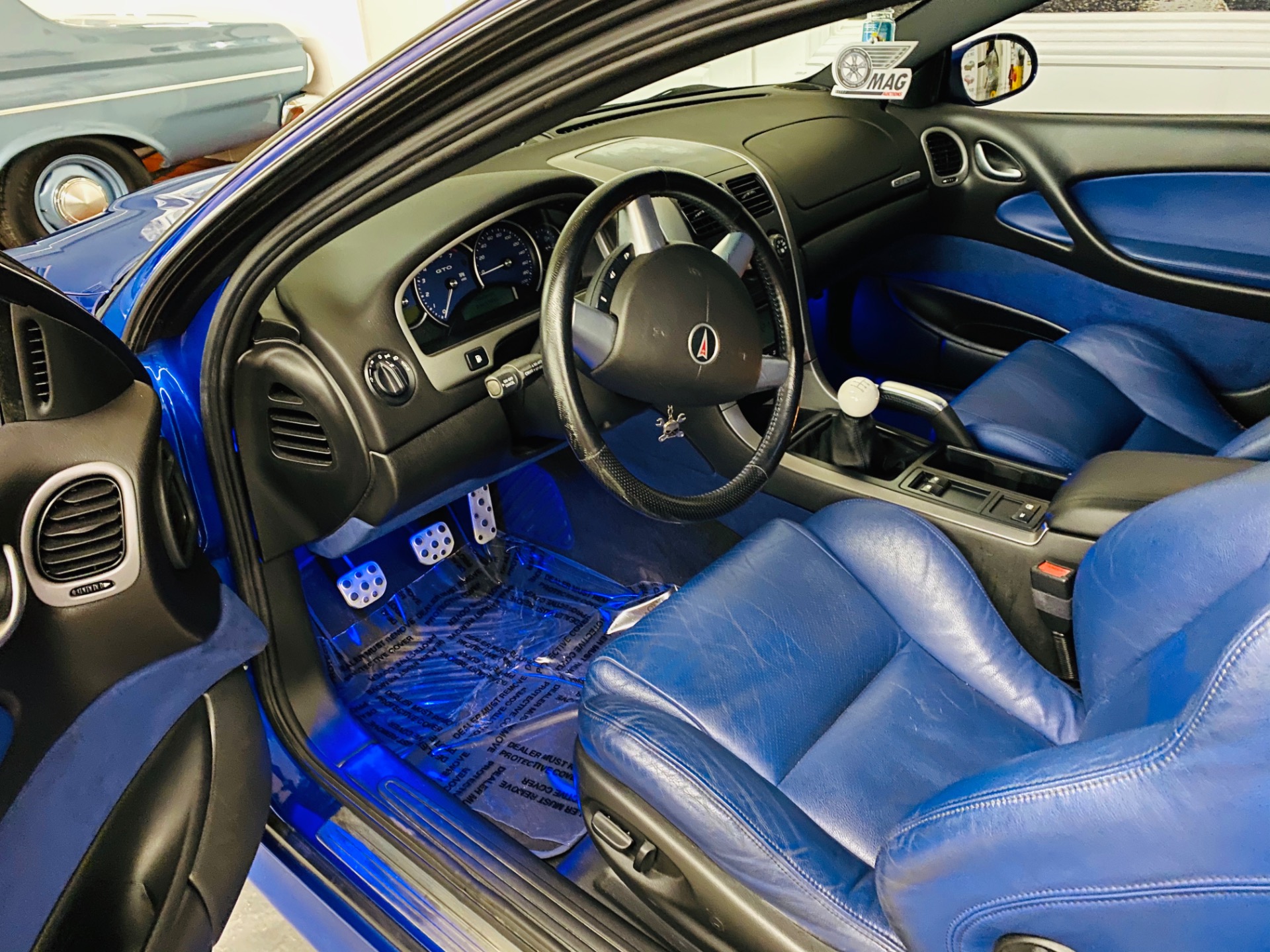 Used 2006 Pontiac GTO -6.0L ENGINE - 6 SPEED MANUAL TRANS - LOW MILES - | Mundelein, IL