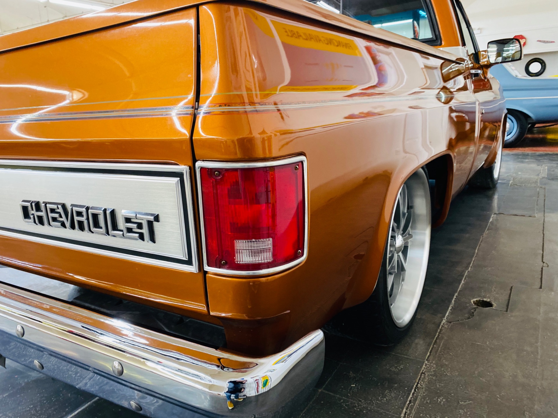 Used 1986 Chevrolet Pickup -C10 SILVERADO - 383 ENGINE - PRO BUILT CUSTOM - SEE VIDEO | Mundelein, IL