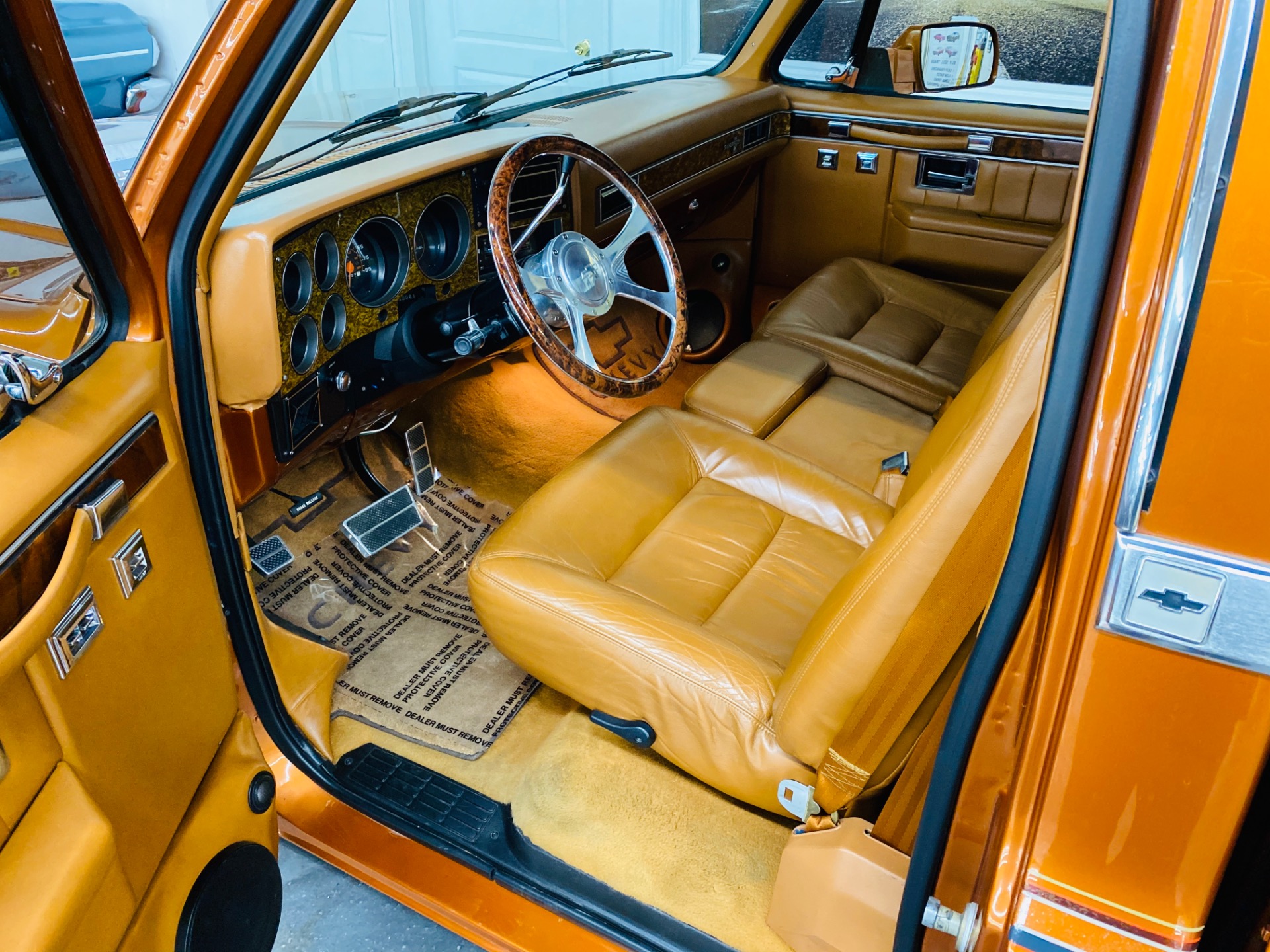 Used 1986 Chevrolet Pickup -C10 SILVERADO - 383 ENGINE - PRO BUILT CUSTOM - SEE VIDEO | Mundelein, IL