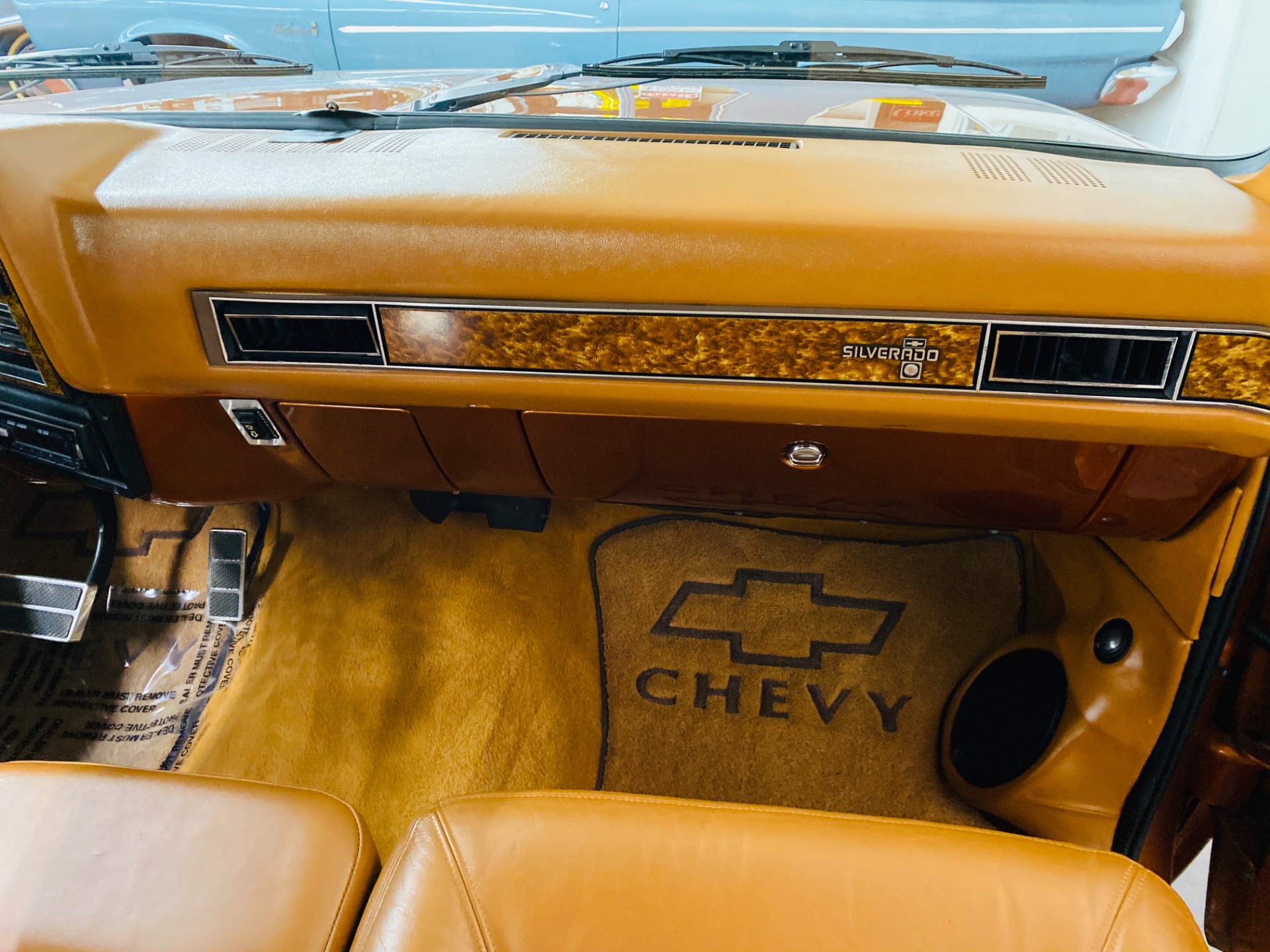 Used 1986 Chevrolet Pickup -C10 SILVERADO - 383 ENGINE - PRO BUILT CUSTOM - SEE VIDEO | Mundelein, IL