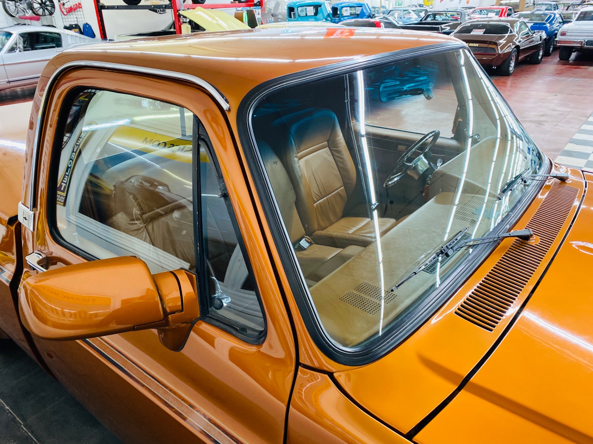 Used 1986 Chevrolet Pickup -C10 SILVERADO - 383 ENGINE - PRO BUILT CUSTOM - SEE VIDEO | Mundelein, IL