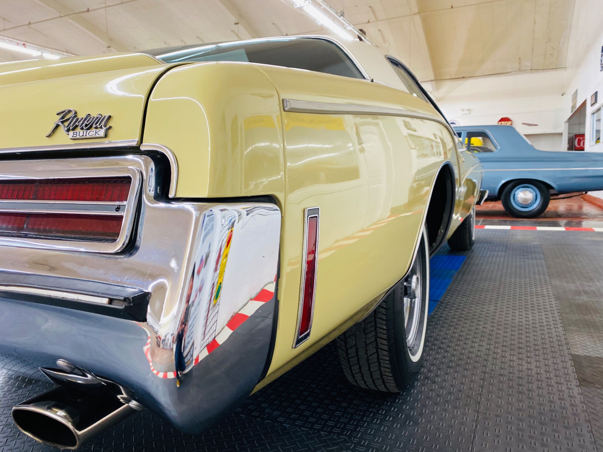 Used 1973 Buick Riviera - BOAT TAIL - 455 ENGINE - FACTORY A/C - | St. Petersburg, FL