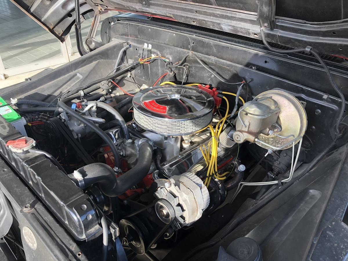 Used 1965 GMC C10 - SATIN BLACK PAINT - CUSTOM INTERIOR - AIR CONDITIONING | Mundelein, IL