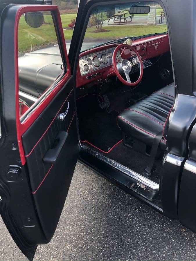 Used 1965 GMC C10 - SATIN BLACK PAINT - CUSTOM INTERIOR - AIR CONDITIONING | Mundelein, IL