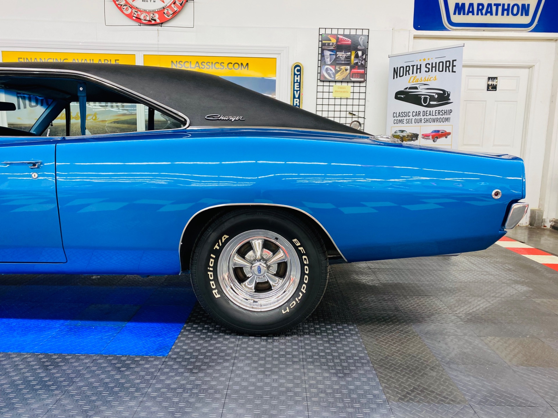 Used 1968 Dodge Charger - NUMBERS MATCHING 383 -  AUTOMATIC TRANS -CLEAN BODY AND PAINT - SEE VIDEO | Mundelein, IL