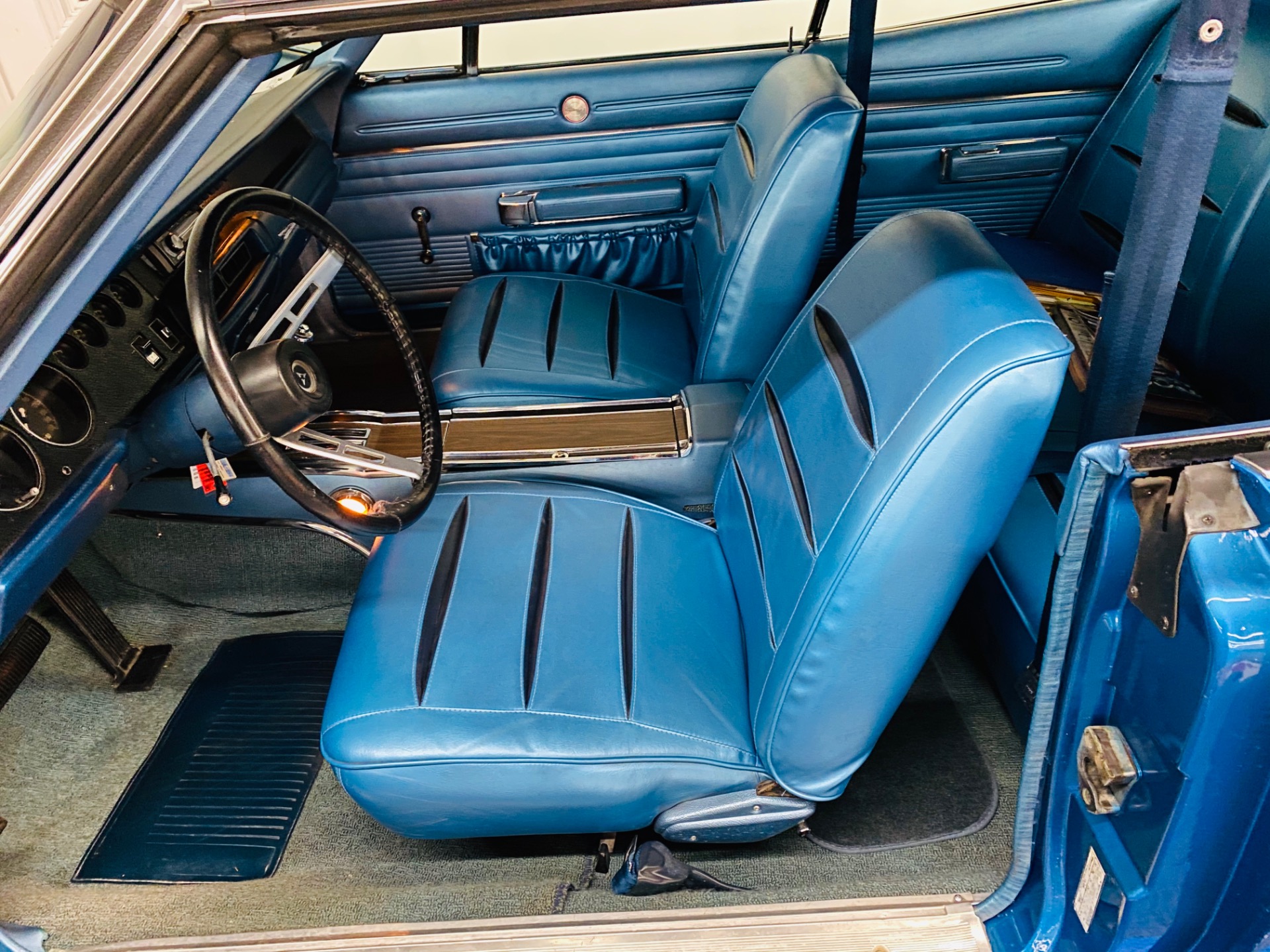 Used 1968 Dodge Charger - NUMBERS MATCHING 383 -  AUTOMATIC TRANS -CLEAN BODY AND PAINT - SEE VIDEO | Mundelein, IL