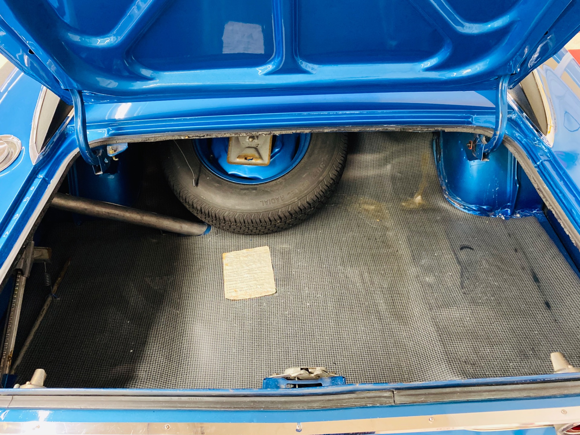 Used 1968 Dodge Charger - NUMBERS MATCHING 383 -  AUTOMATIC TRANS -CLEAN BODY AND PAINT - SEE VIDEO | Mundelein, IL