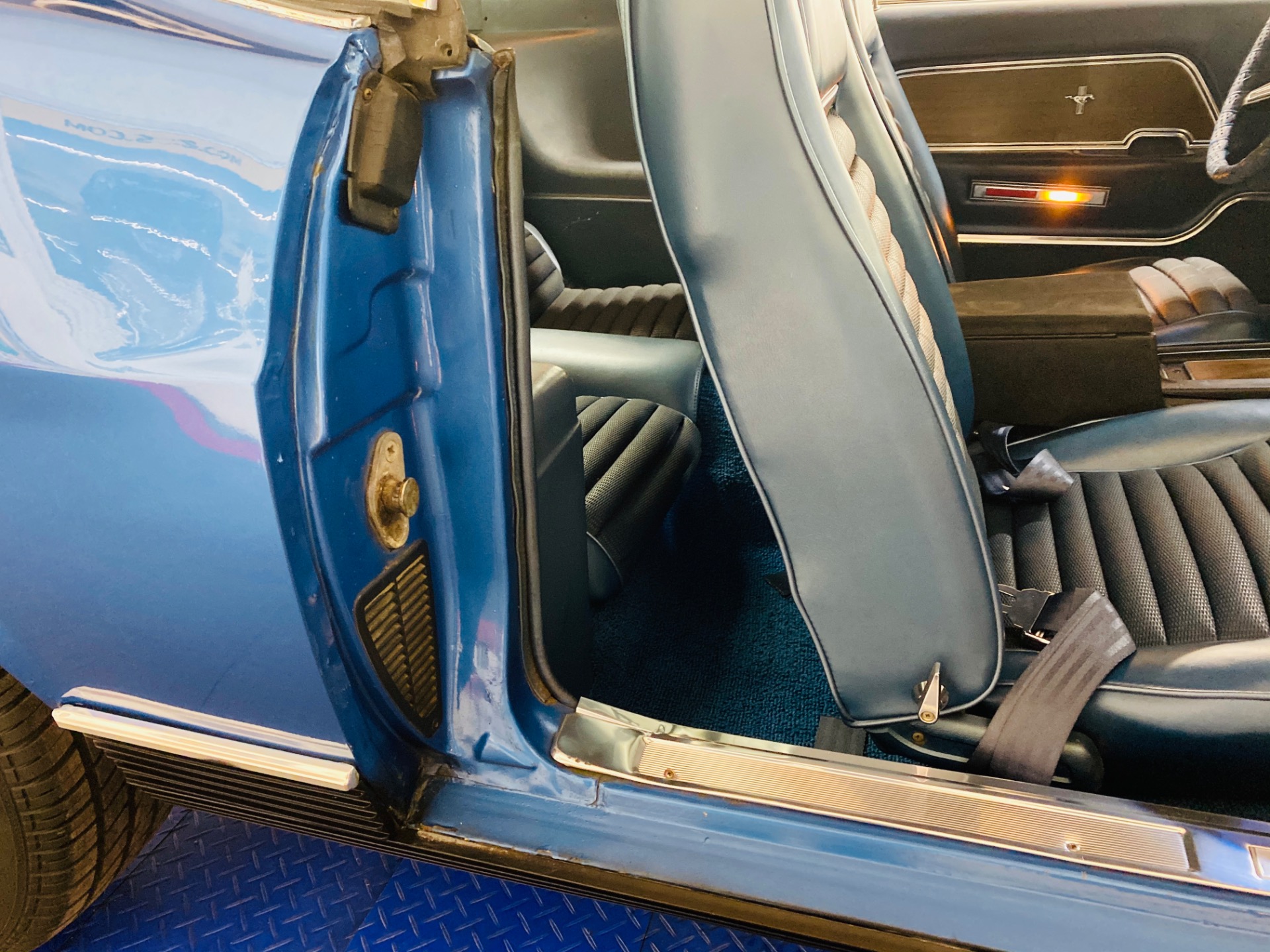Used 1970 Ford Mustang -MACH 1 SPORTS ROOF - MARTI REPORT - 351 SHAKER HOOD - SEE VIDEO - | Mundelein, IL