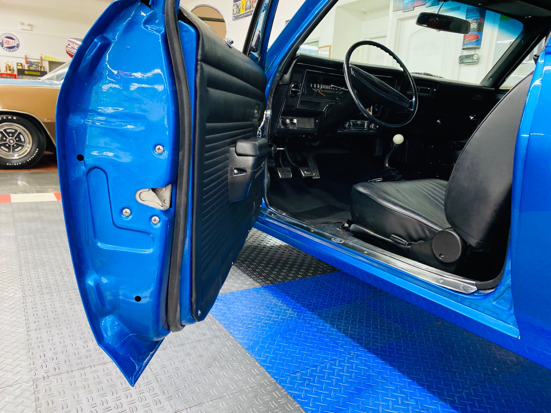 Used 1972 Chevrolet Nova -NEW PAINT - 4 SPEED - BRAND NEW A/C SYSTEM - SEE VIDEO - | Mundelein, IL