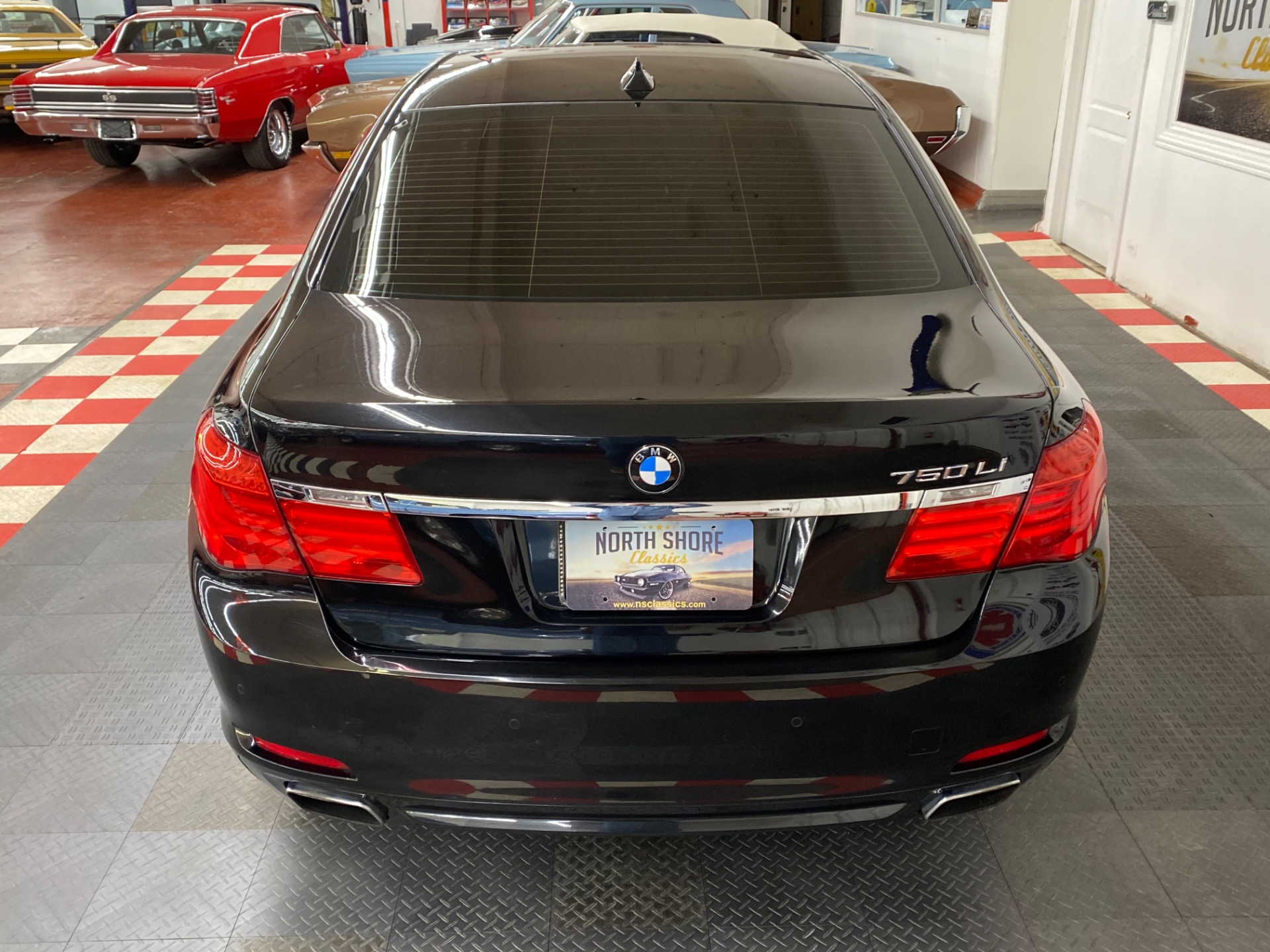 Used 2009 BMW 750 Li - RECENT MAJOR SERVICE COMPLETED - LOADED WITH OPTIONS - SEE VIDEO | Mundelein, IL