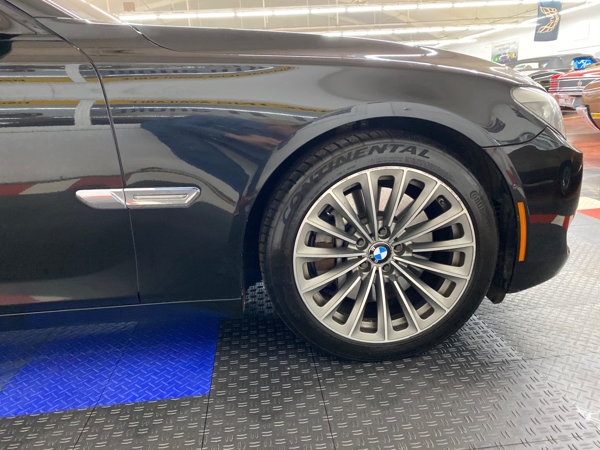 Used 2009 BMW 750 Li - RECENT MAJOR SERVICE COMPLETED - LOADED WITH OPTIONS - SEE VIDEO | Mundelein, IL